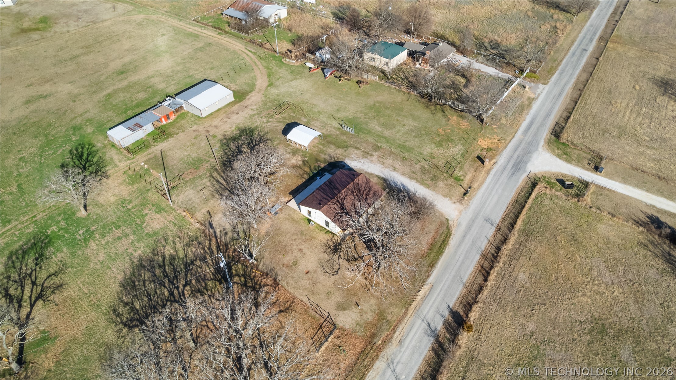 12395 County Road 3480 Property Photo 9