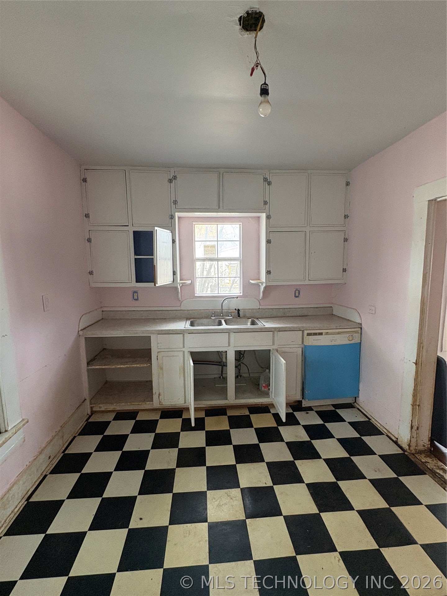 43 G Ne Property Photo 7