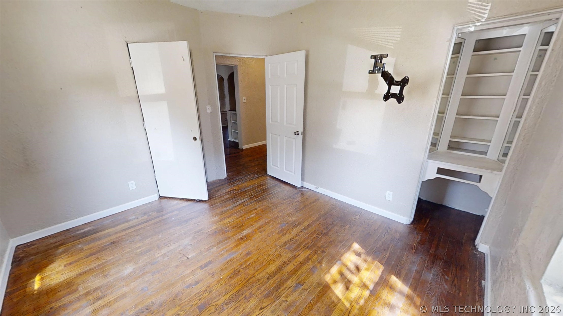 855 N Delaware Place Property Photo 25