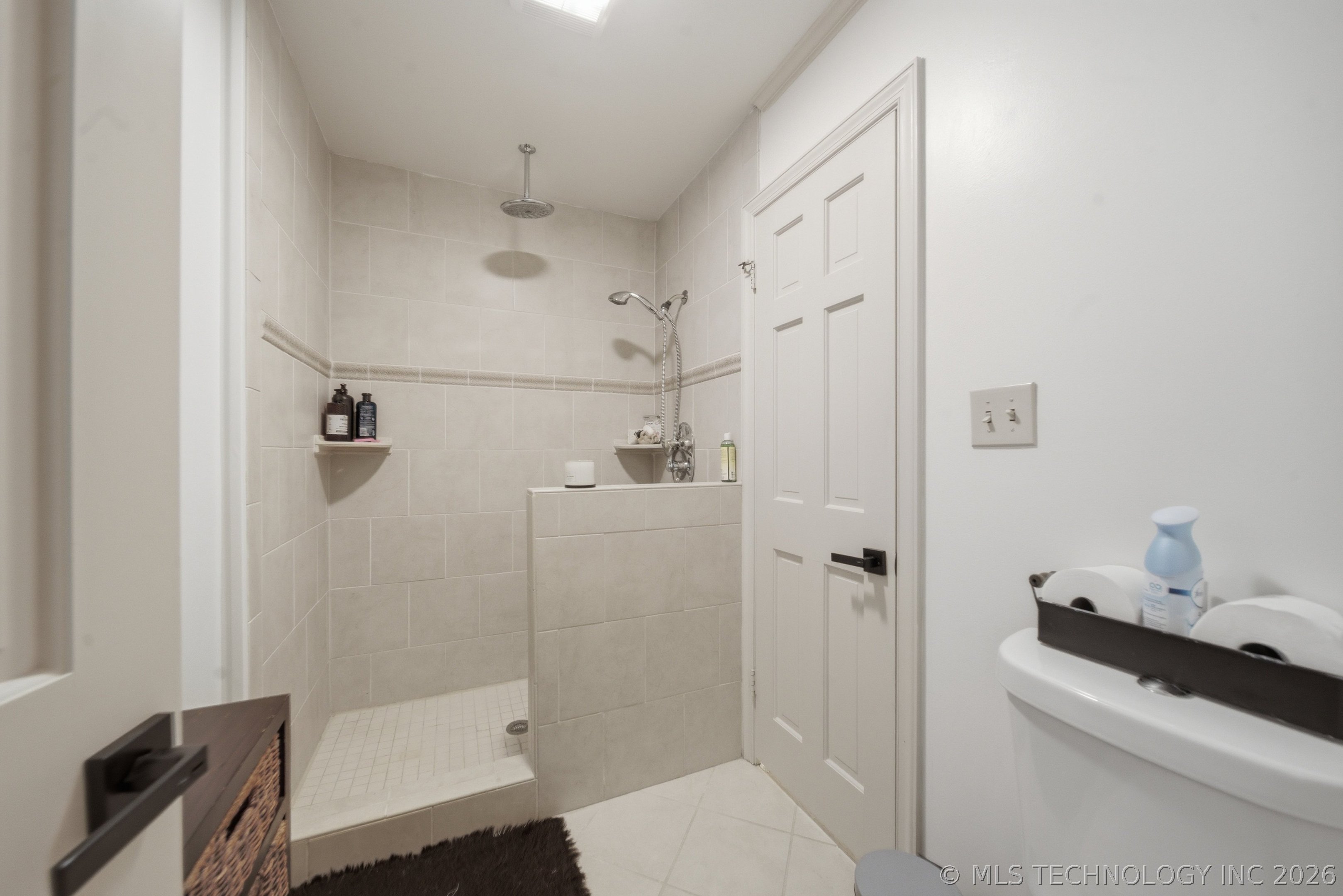 7021 E 66th Place Property Photo 28