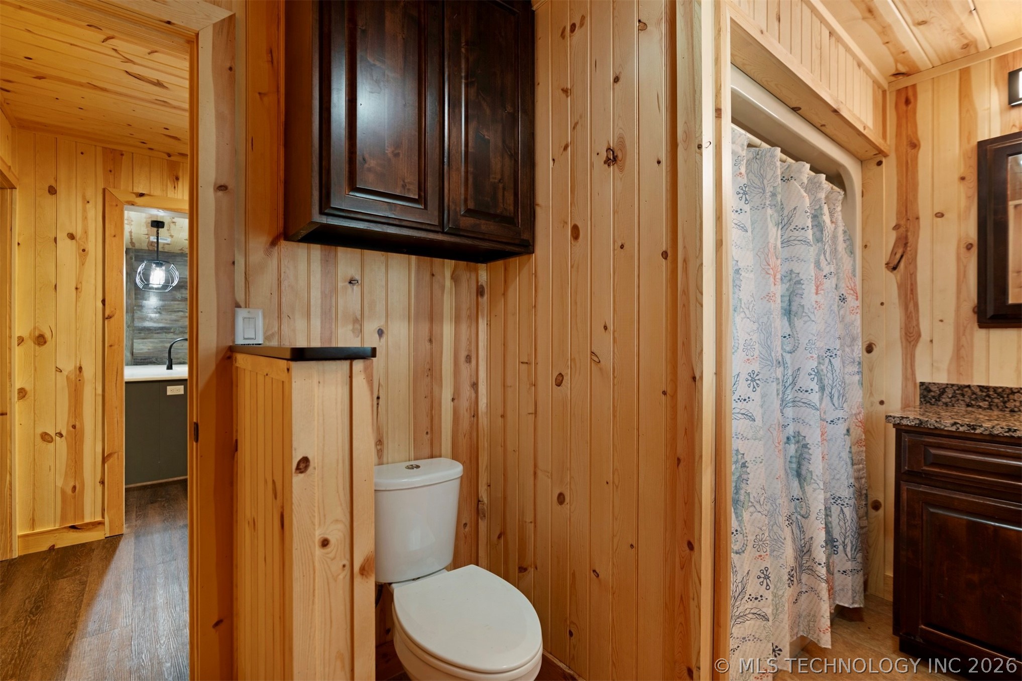 1205 Lakeside Property Photo 18