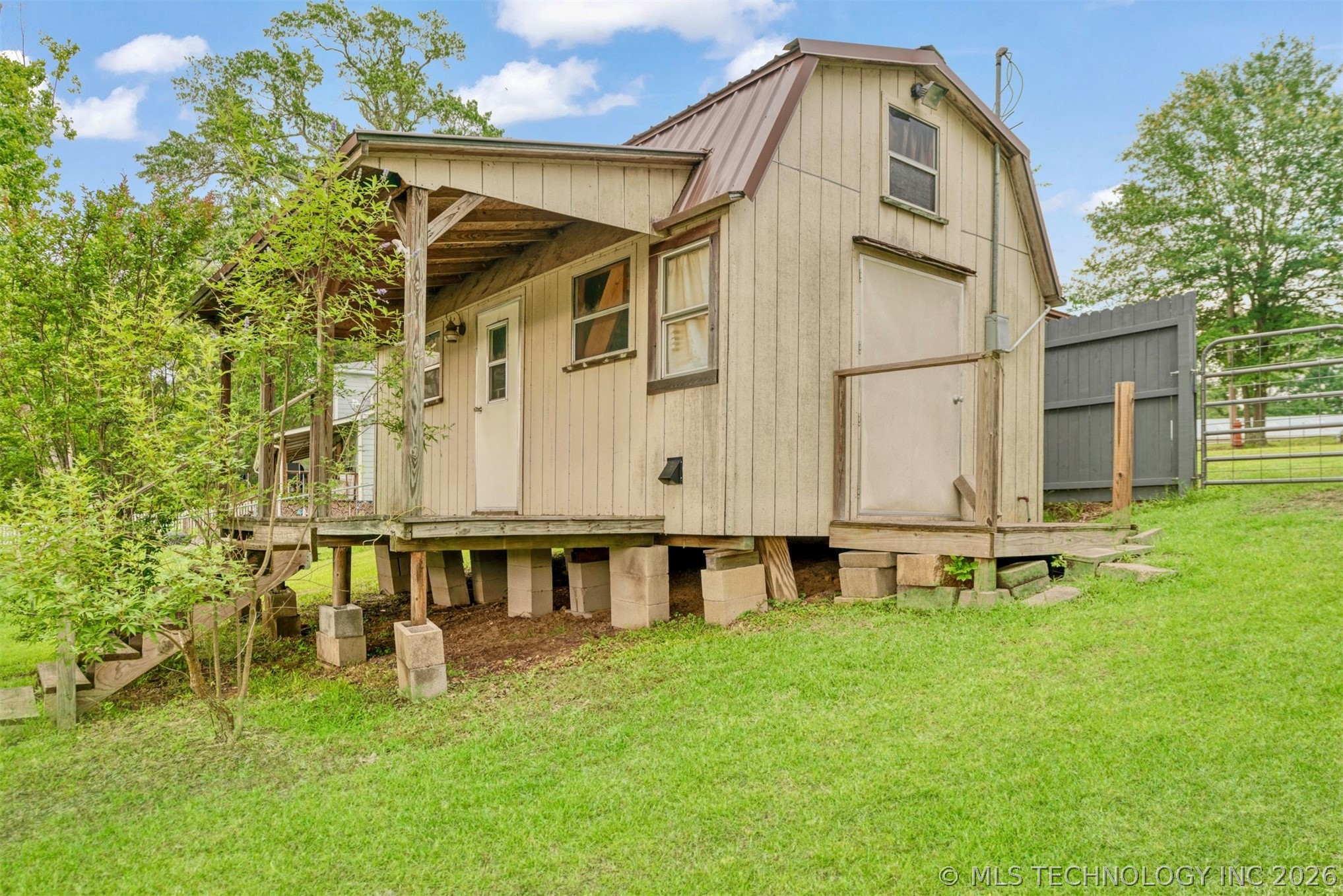 1205 Lakeside Property Photo 29