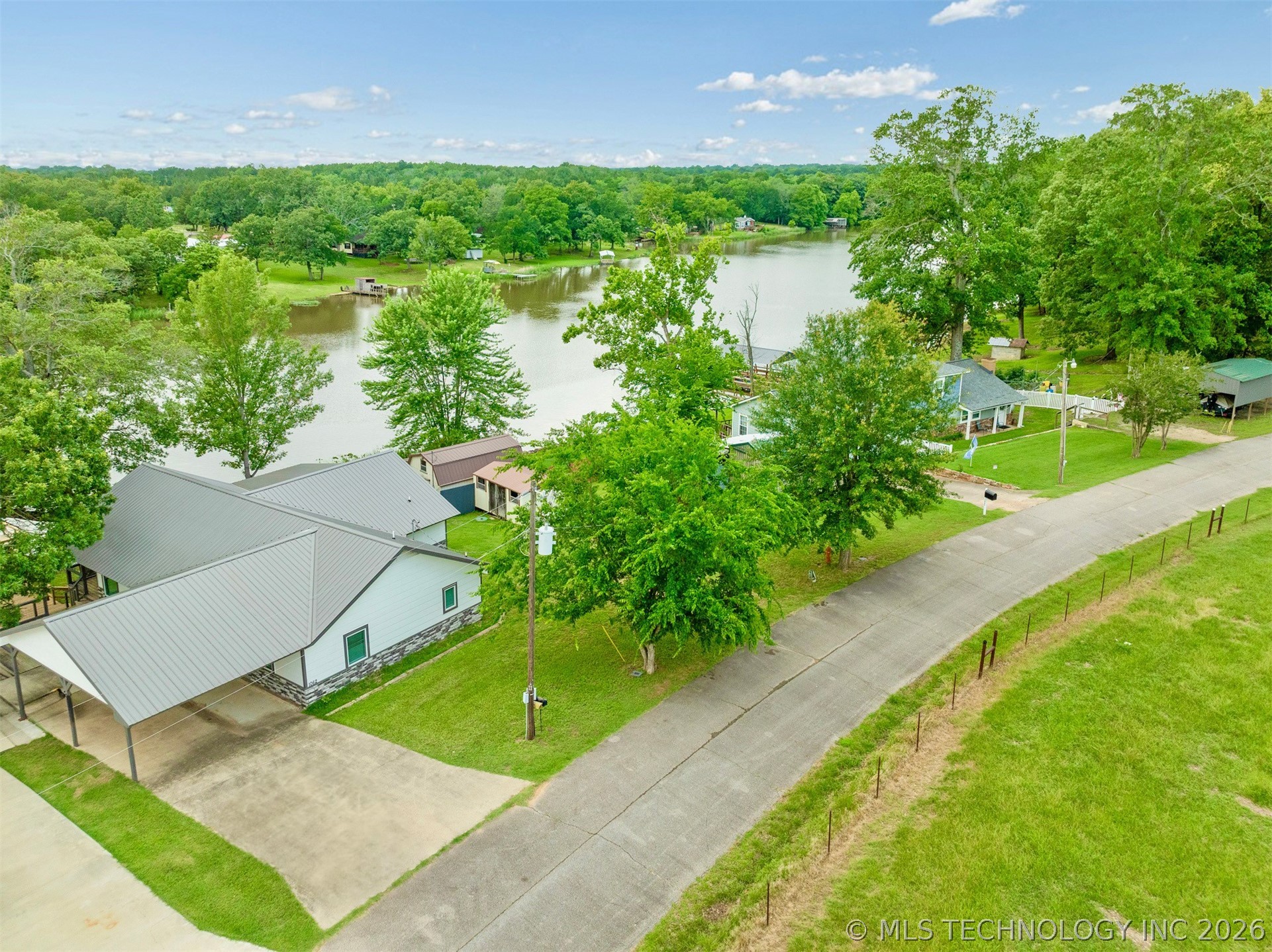 1205 Lakeside Property Photo 34