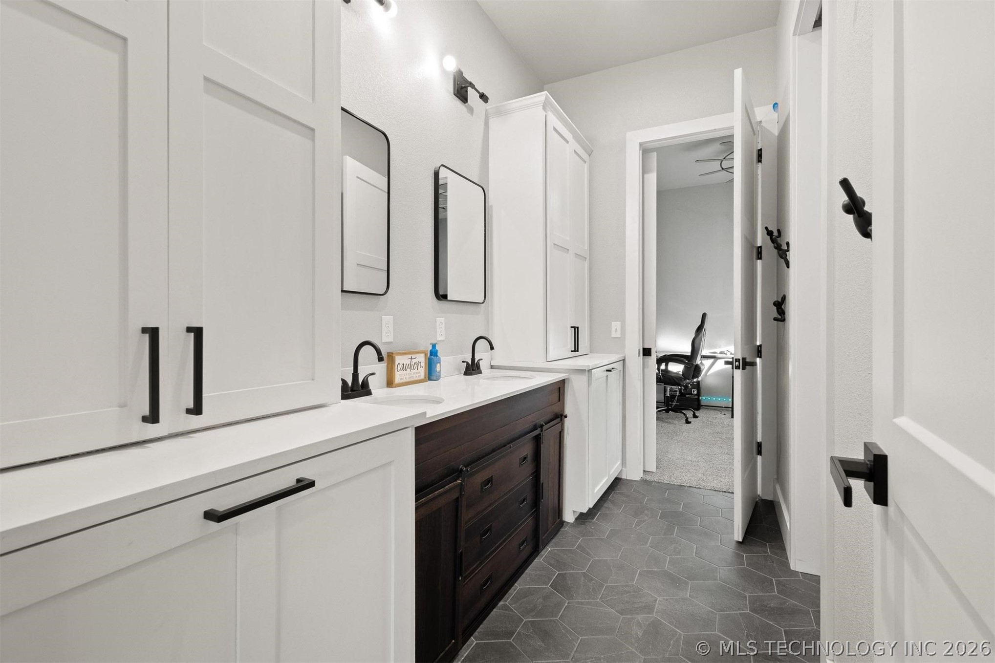 3597 S Half Bank Road 2 Property Photo 33