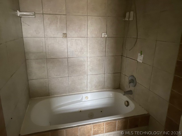 2206 Brenda Avenue Property Photo 9