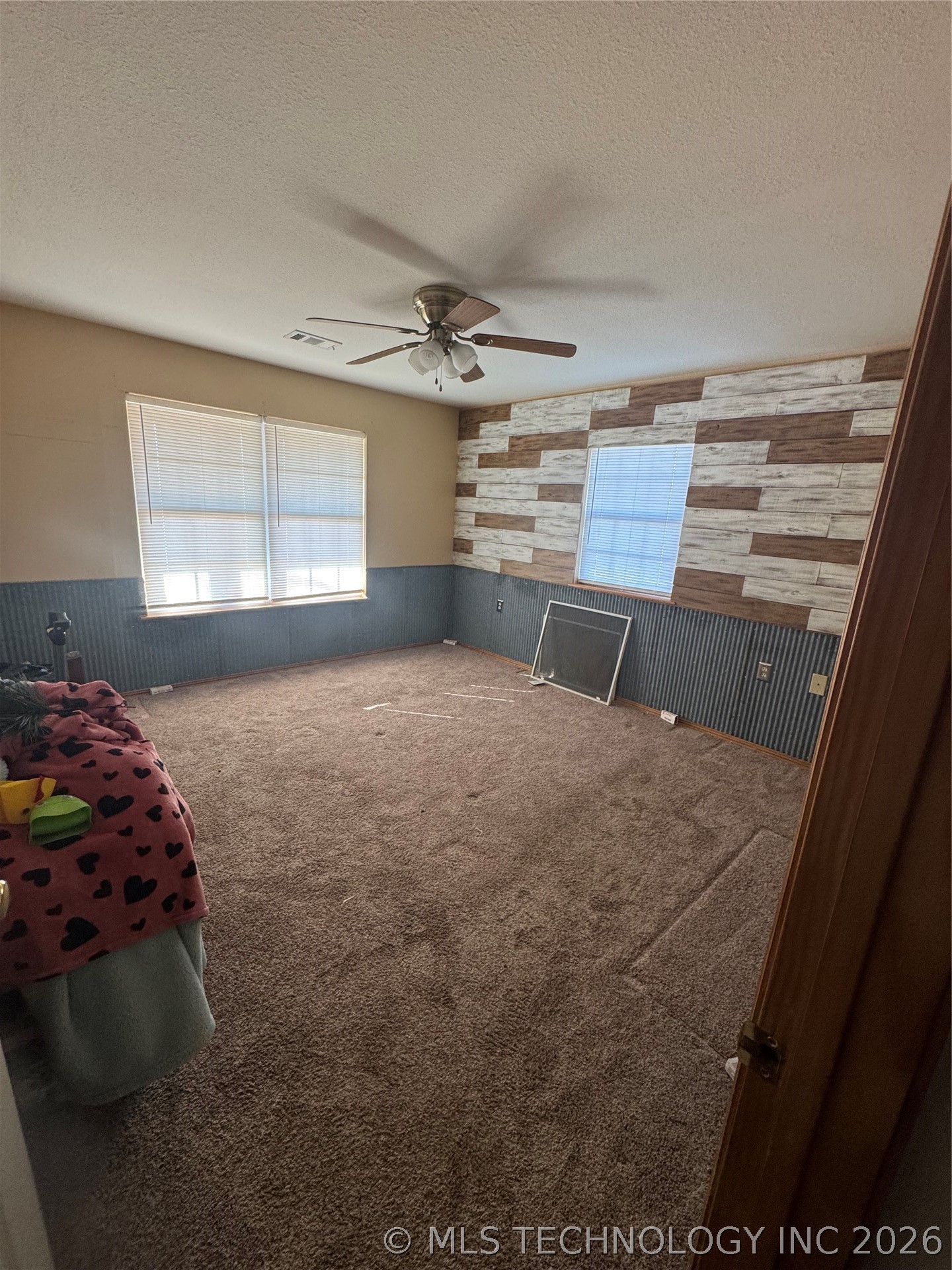 22905 116 Property Photo 9
