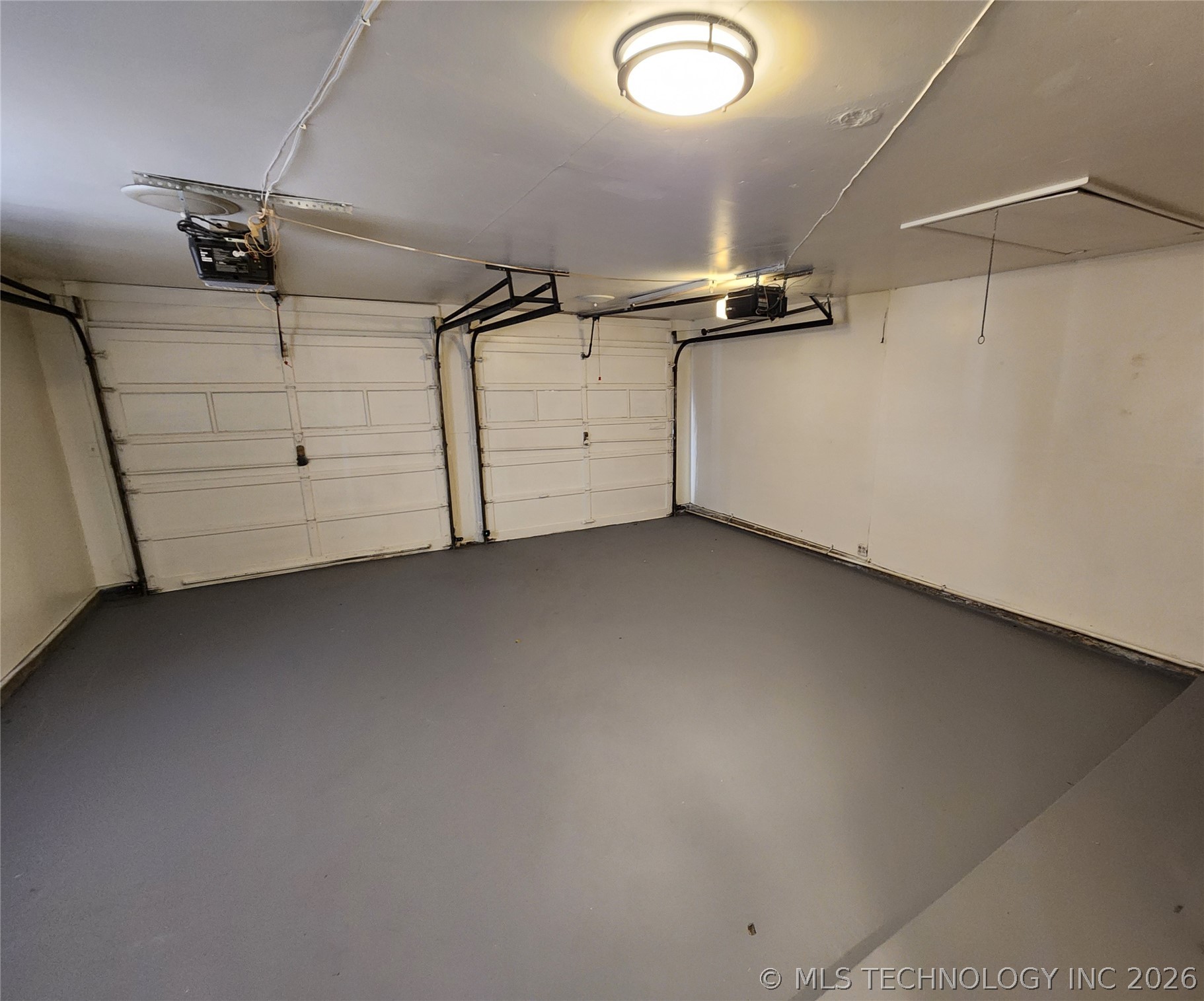 4334 S Norfolk Avenue Property Photo 8