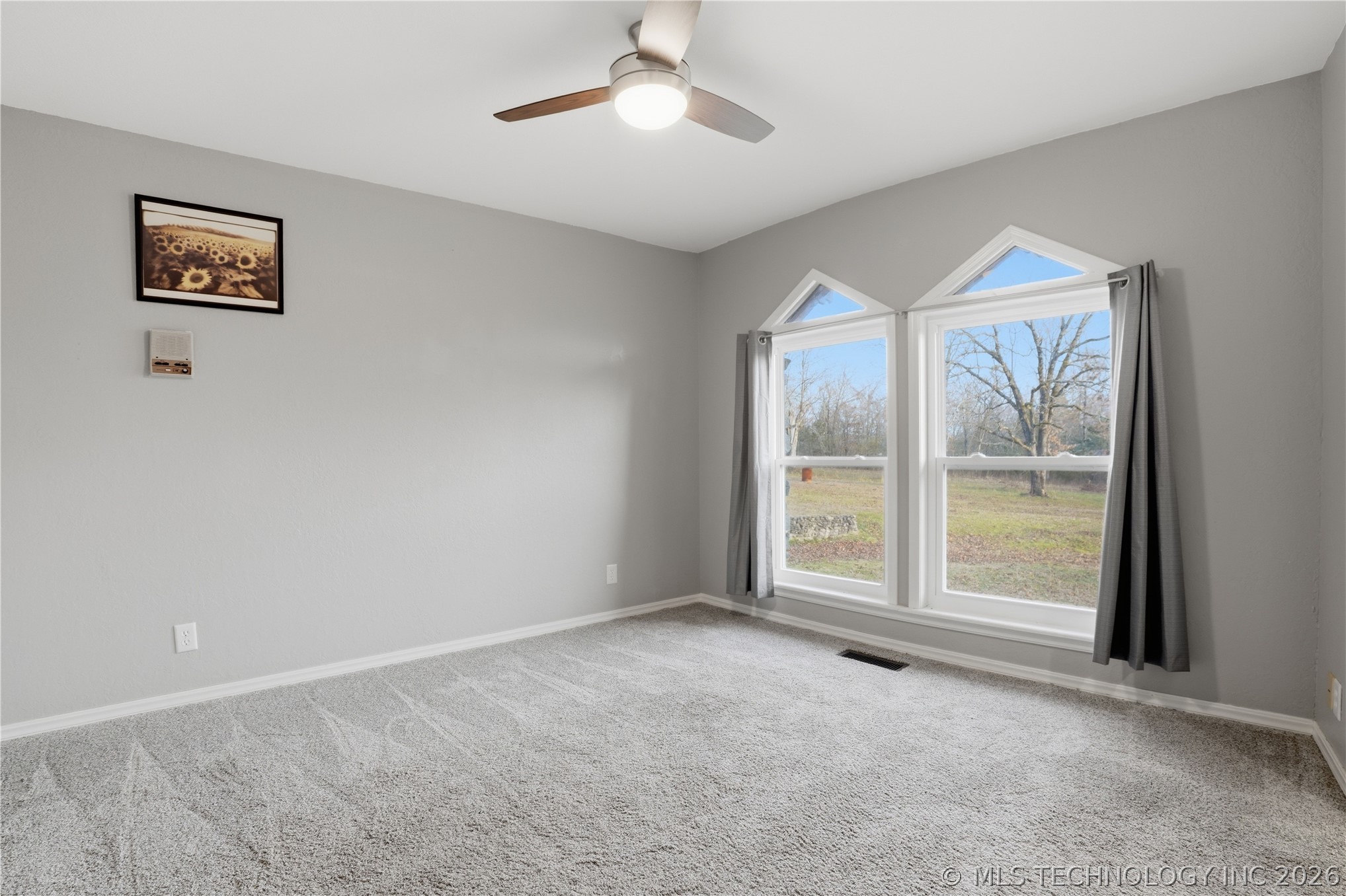 140 W Taylor Drive Property Photo 39