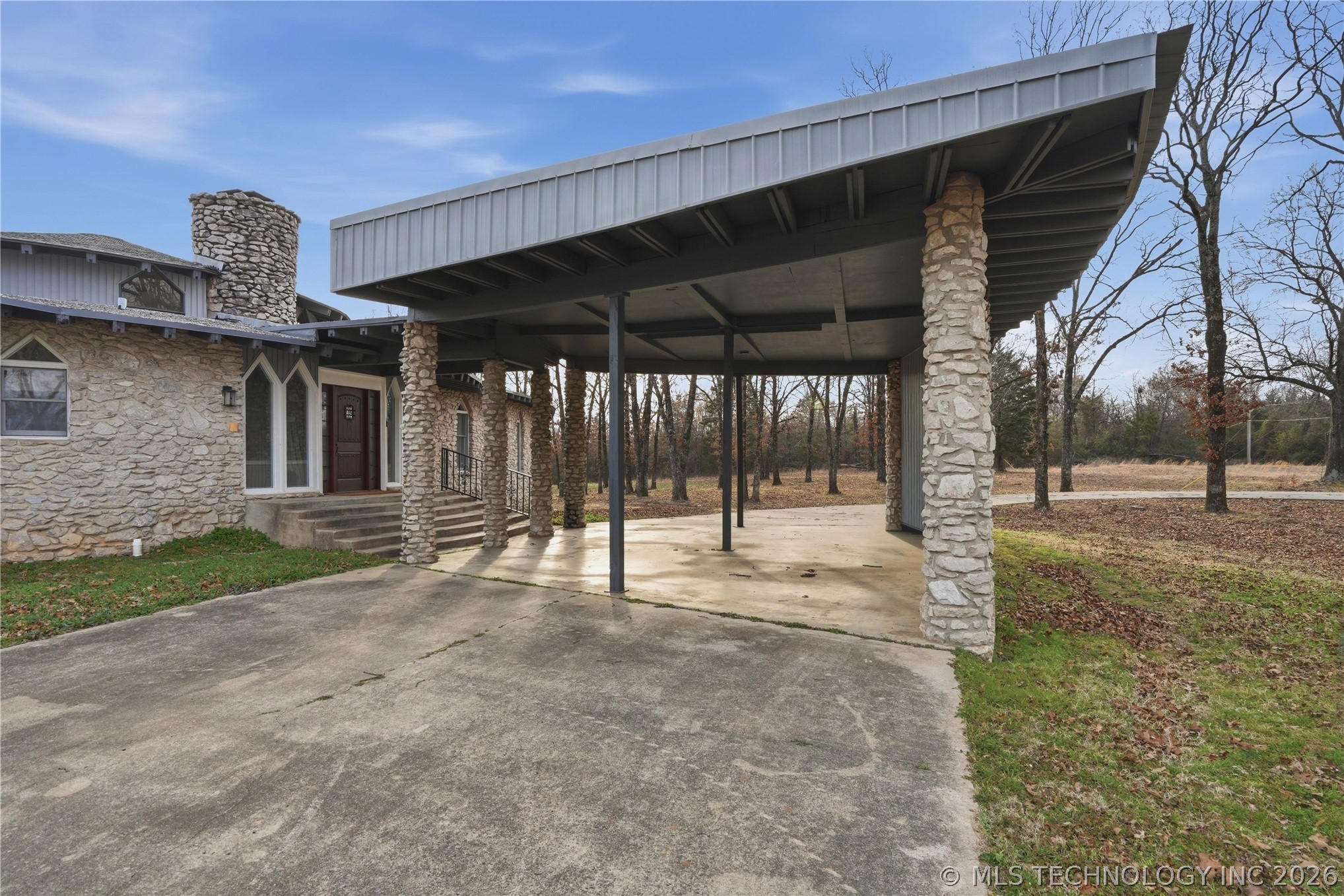 140 W Taylor Drive Property Photo 65