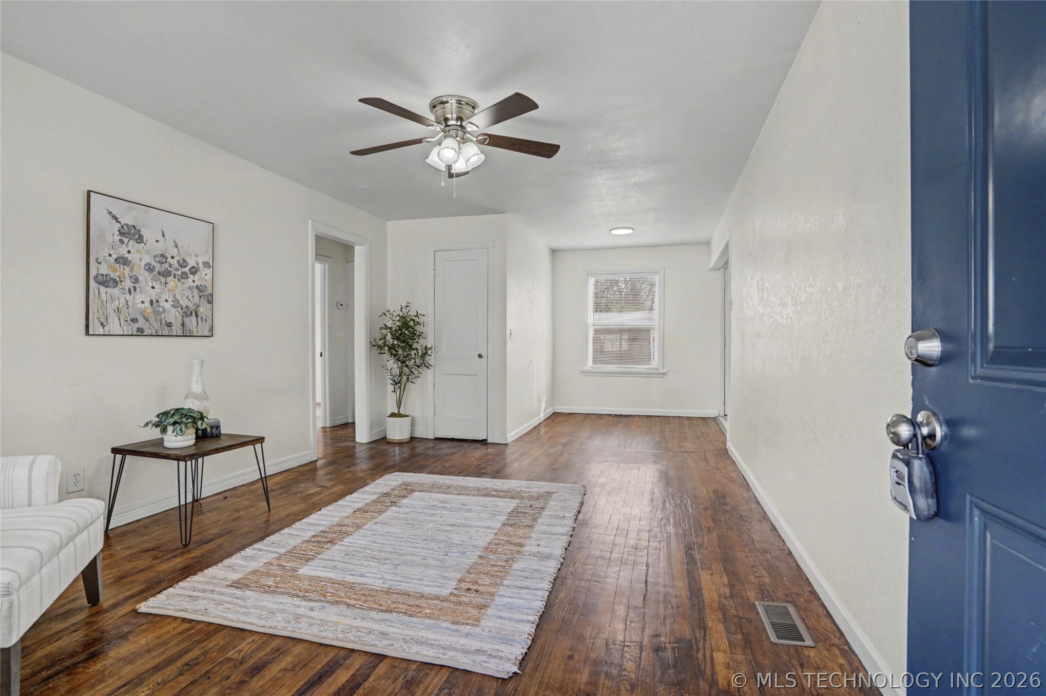 1007 Wesley Drive Property Photo 3