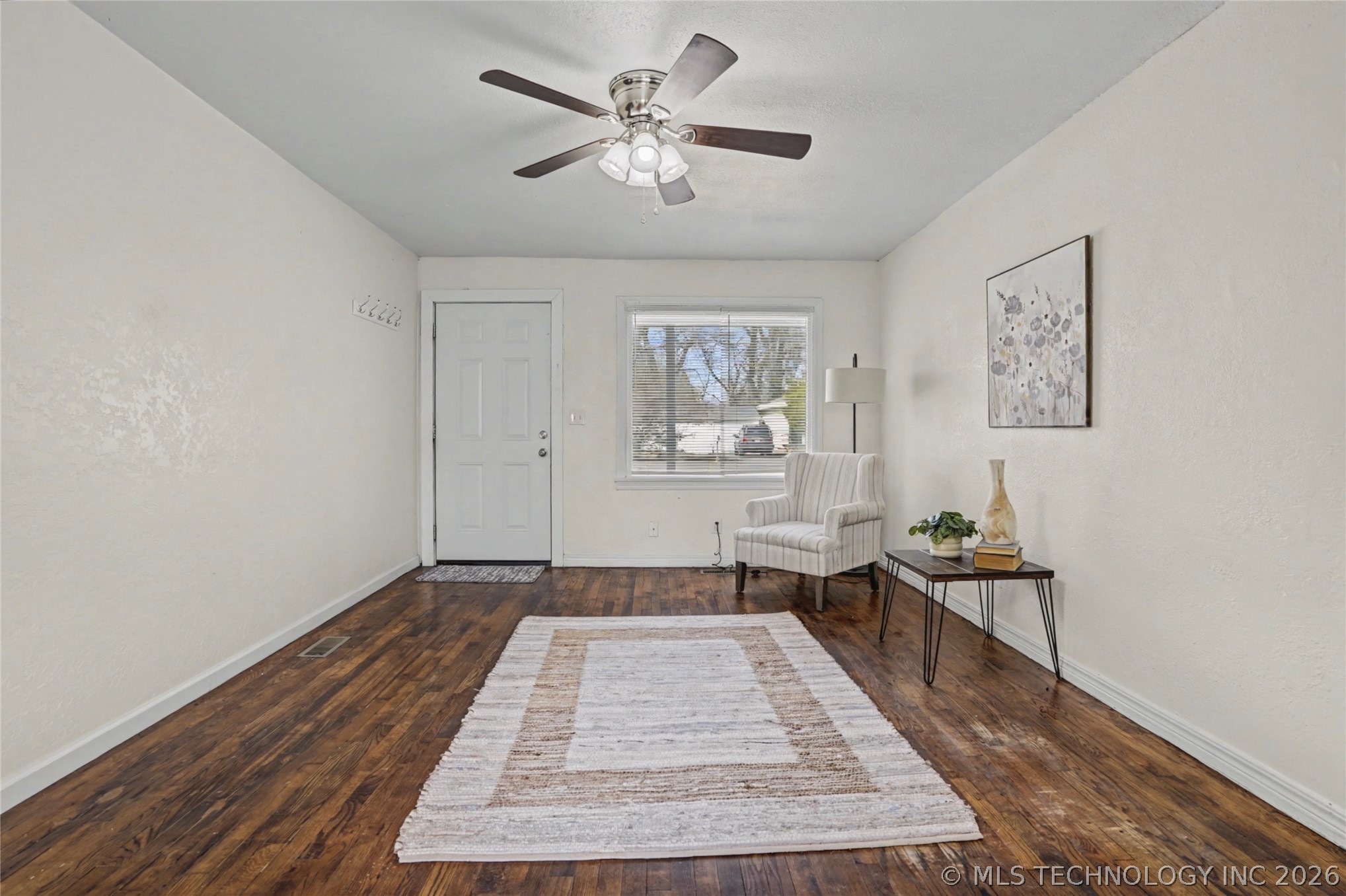 1007 Wesley Drive Property Photo 6