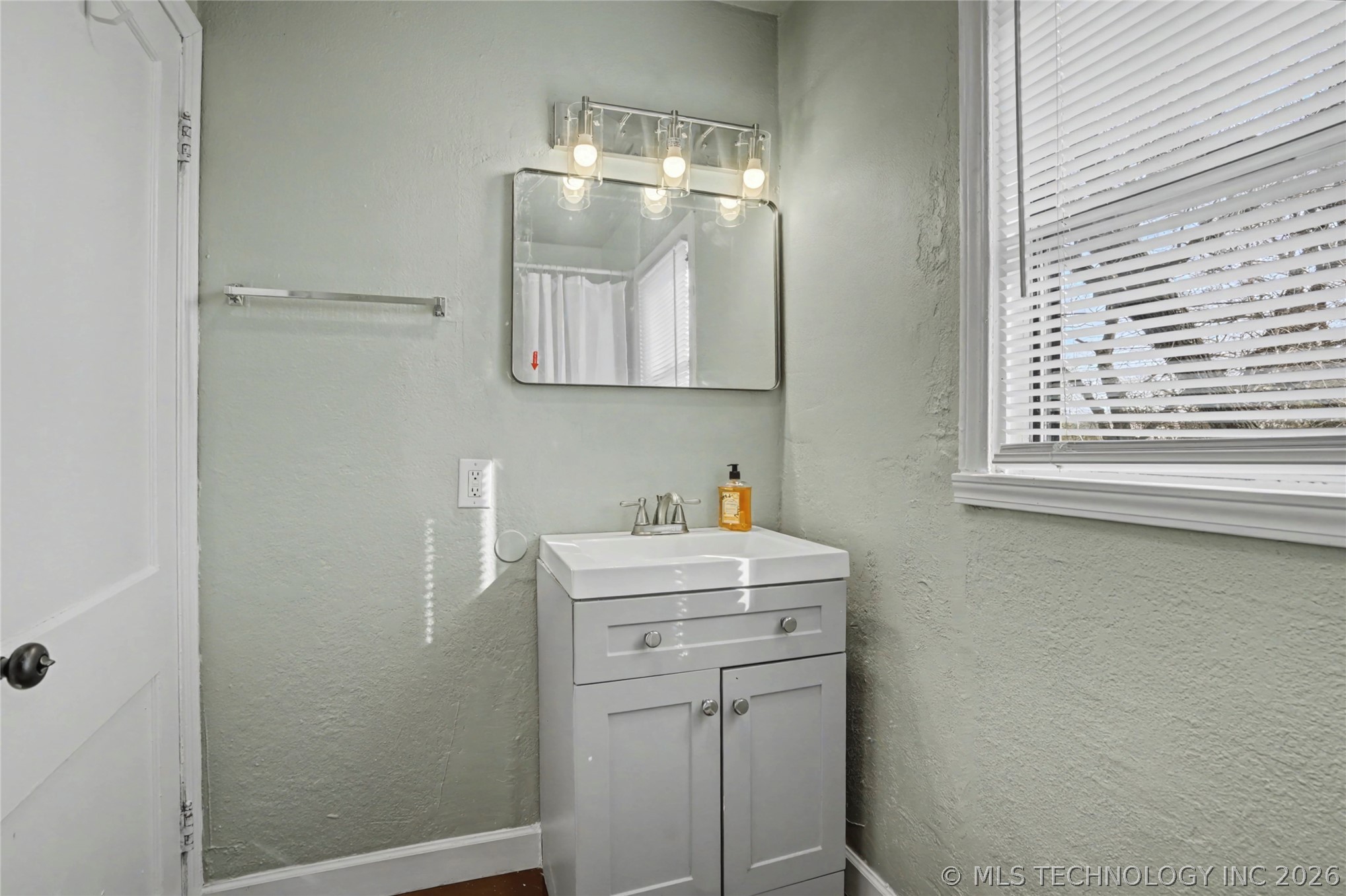 1007 Wesley Drive Property Photo 18