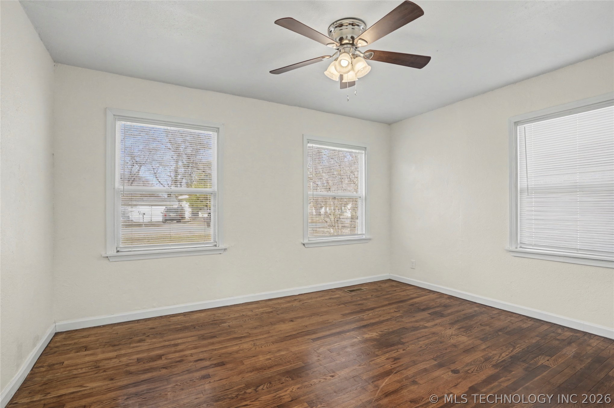 1007 Wesley Drive Property Photo 21