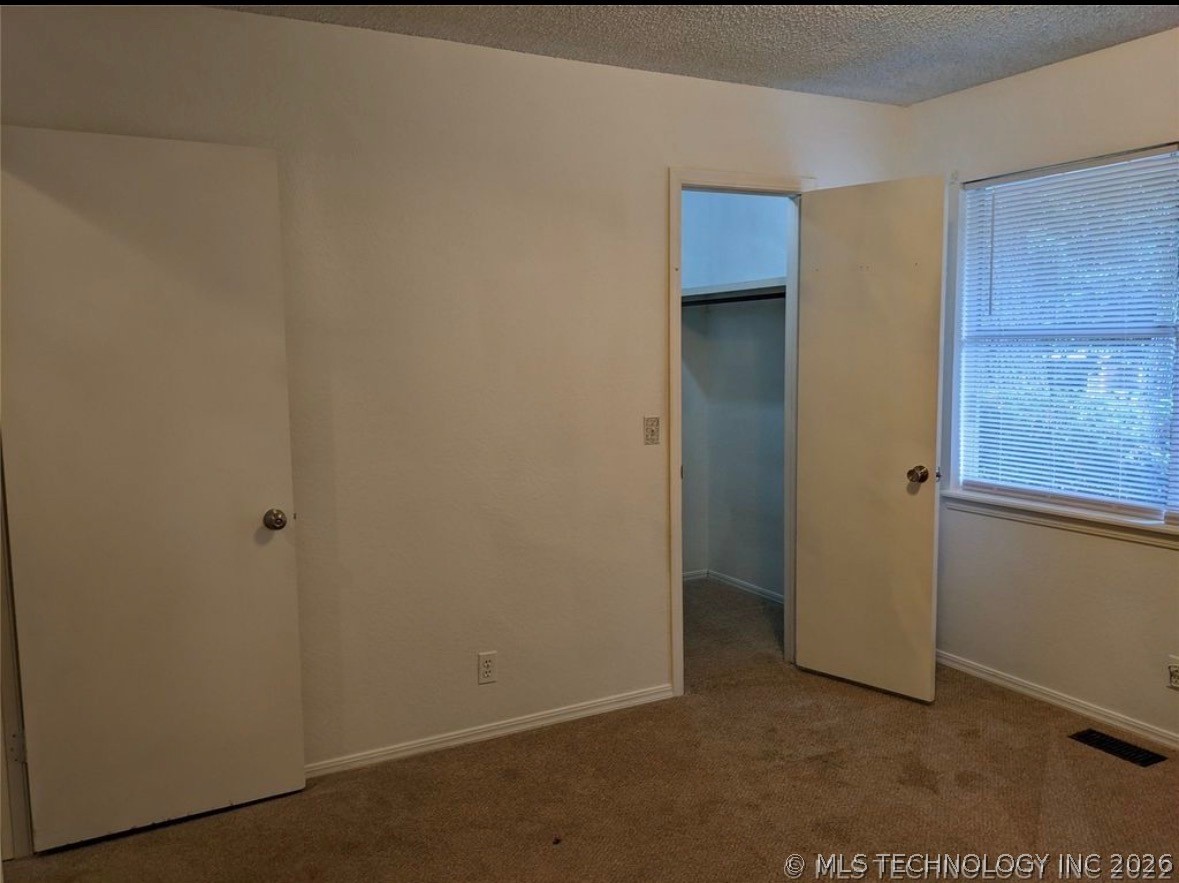 7732 S 69th East Place Property Photo 7