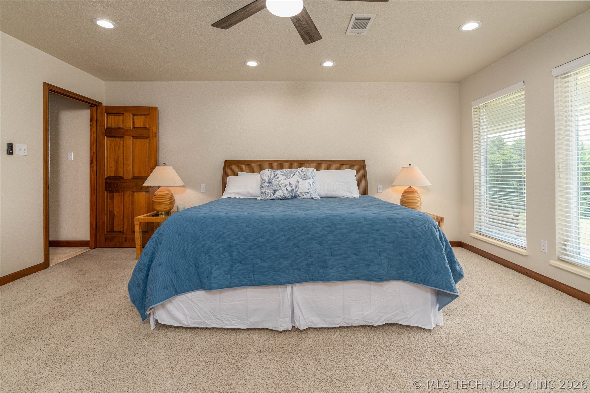 8775 Leonard Street Property Photo 15
