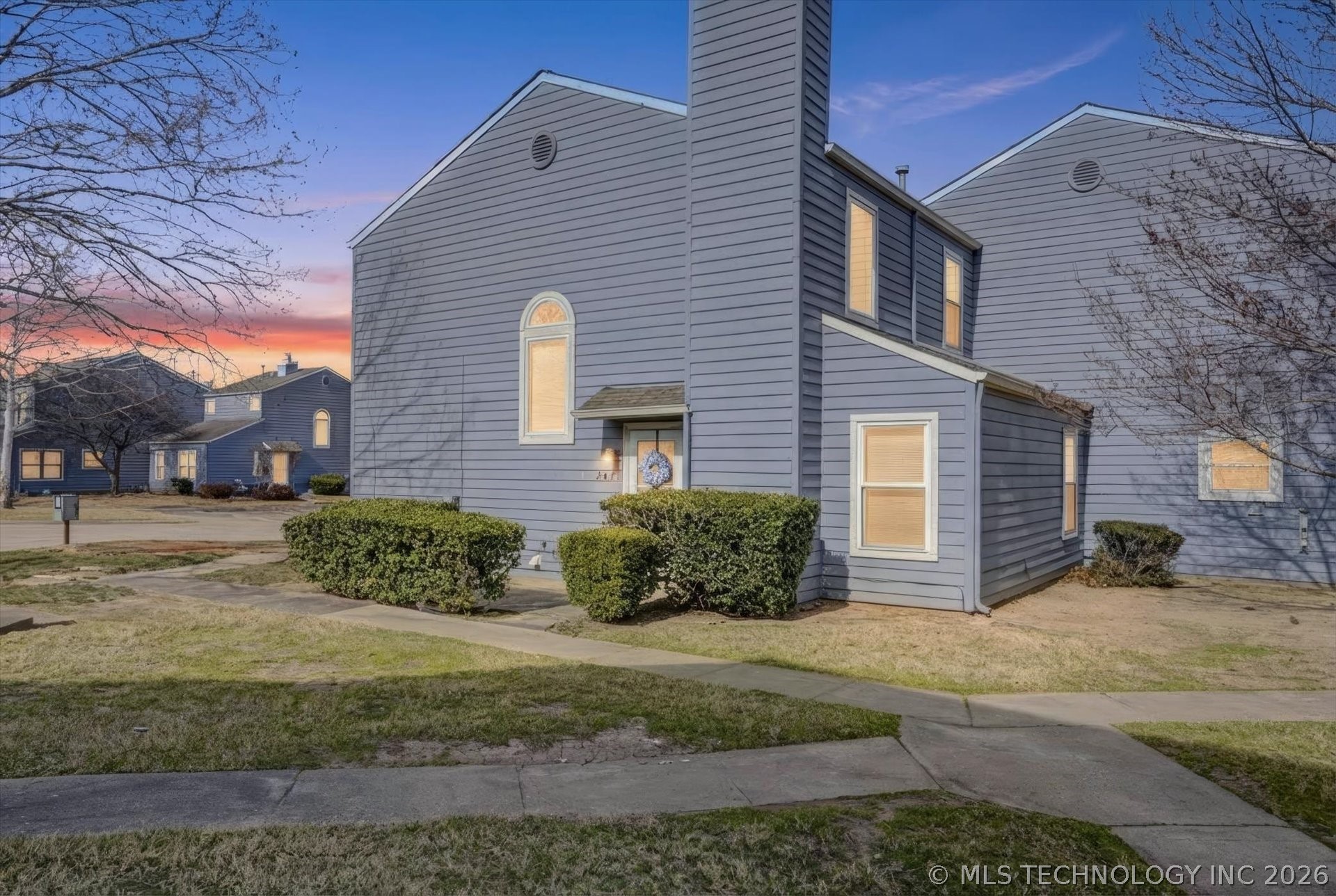 2407 W Quantico Court Property Photo 1