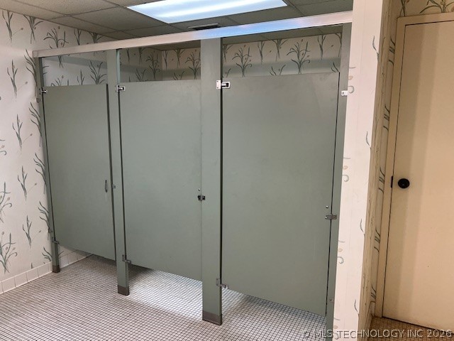 27 W Broadway Property Photo 16