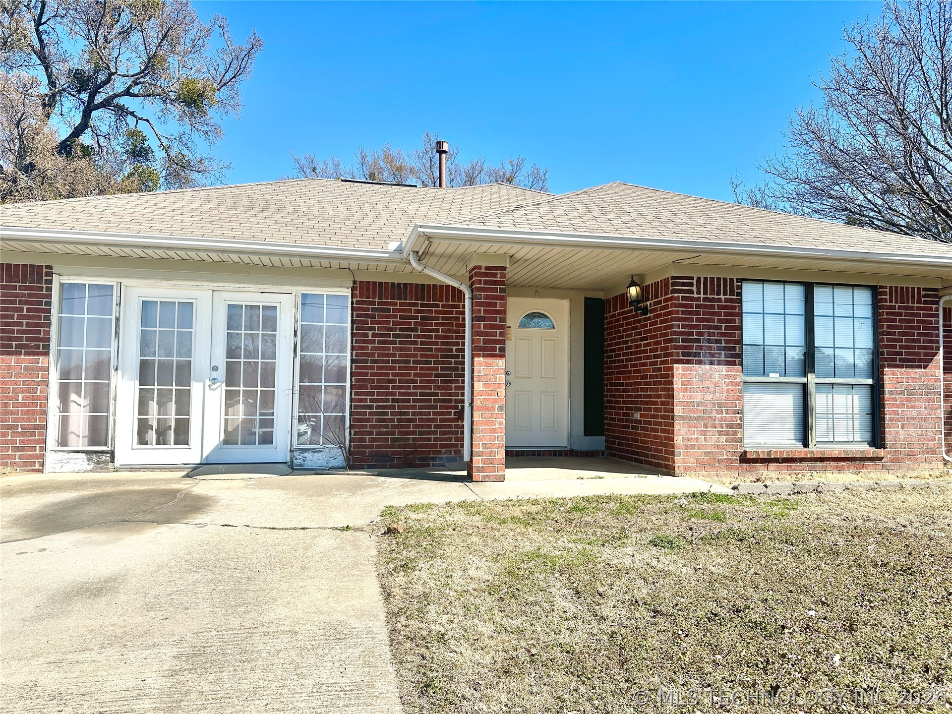 728 N Main Property Photo 1