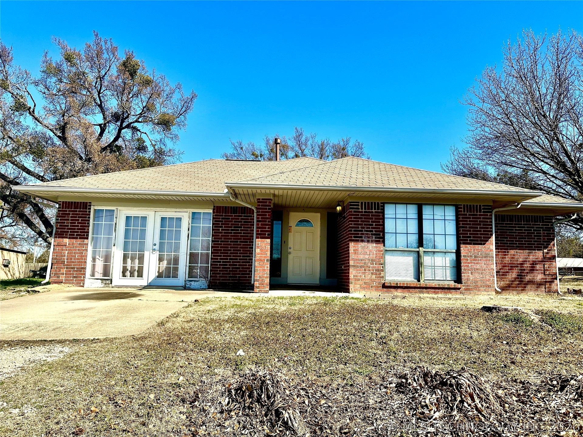 728 N Main Property Photo 2