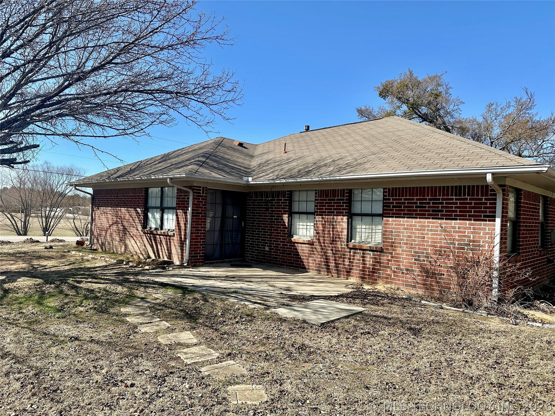 728 N Main Property Photo 9