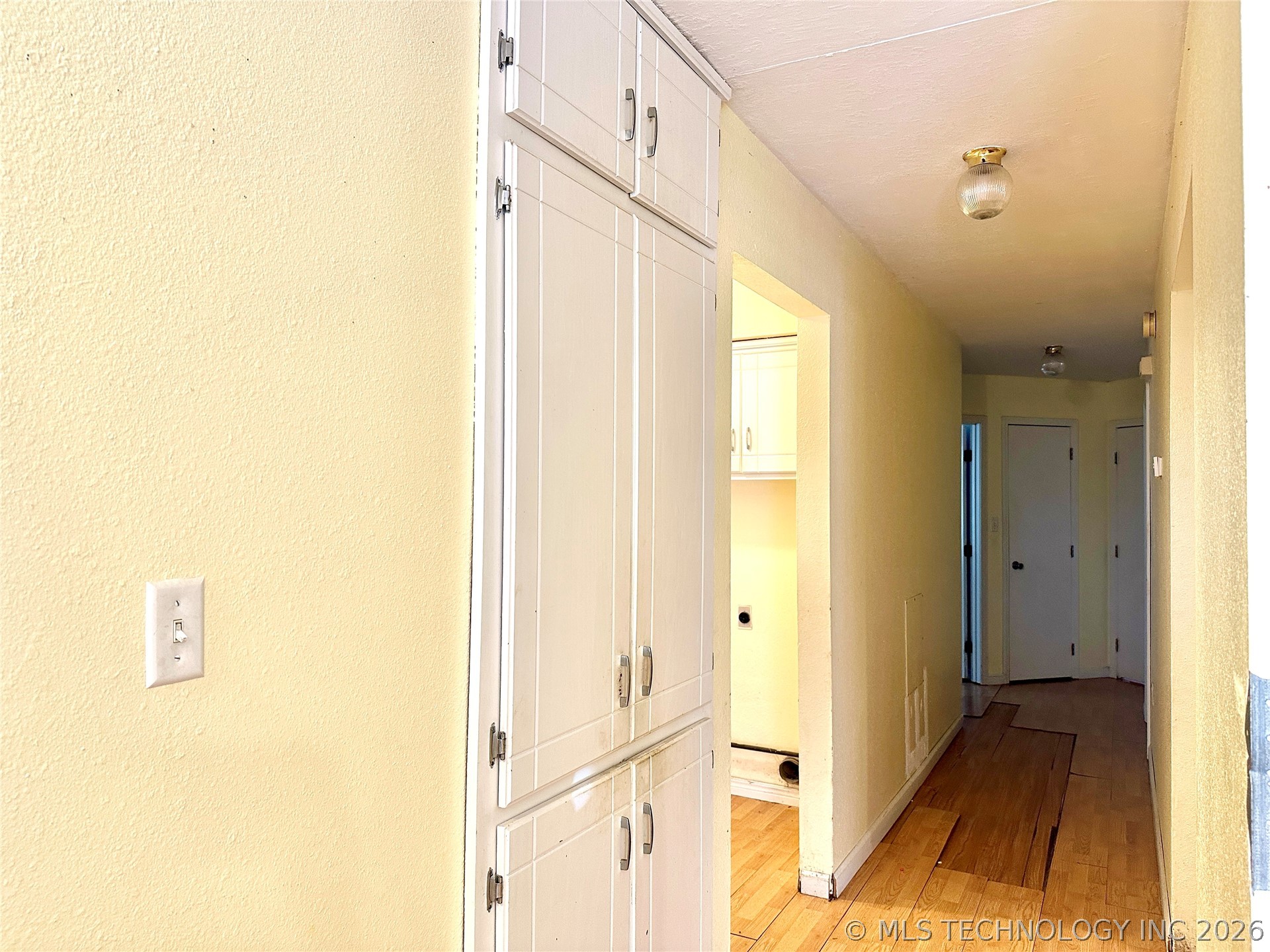 728 N Main Property Photo 19
