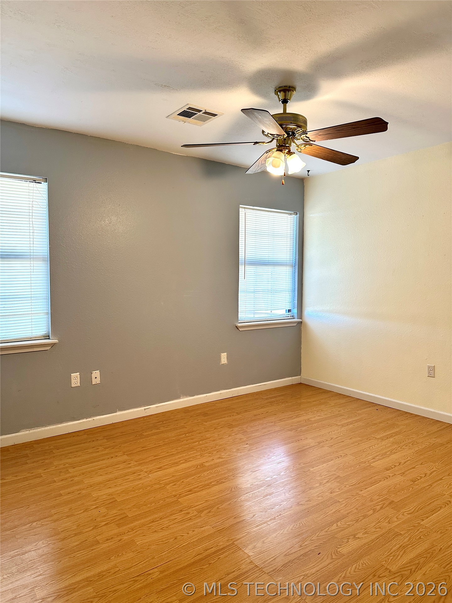 728 N Main Property Photo 20