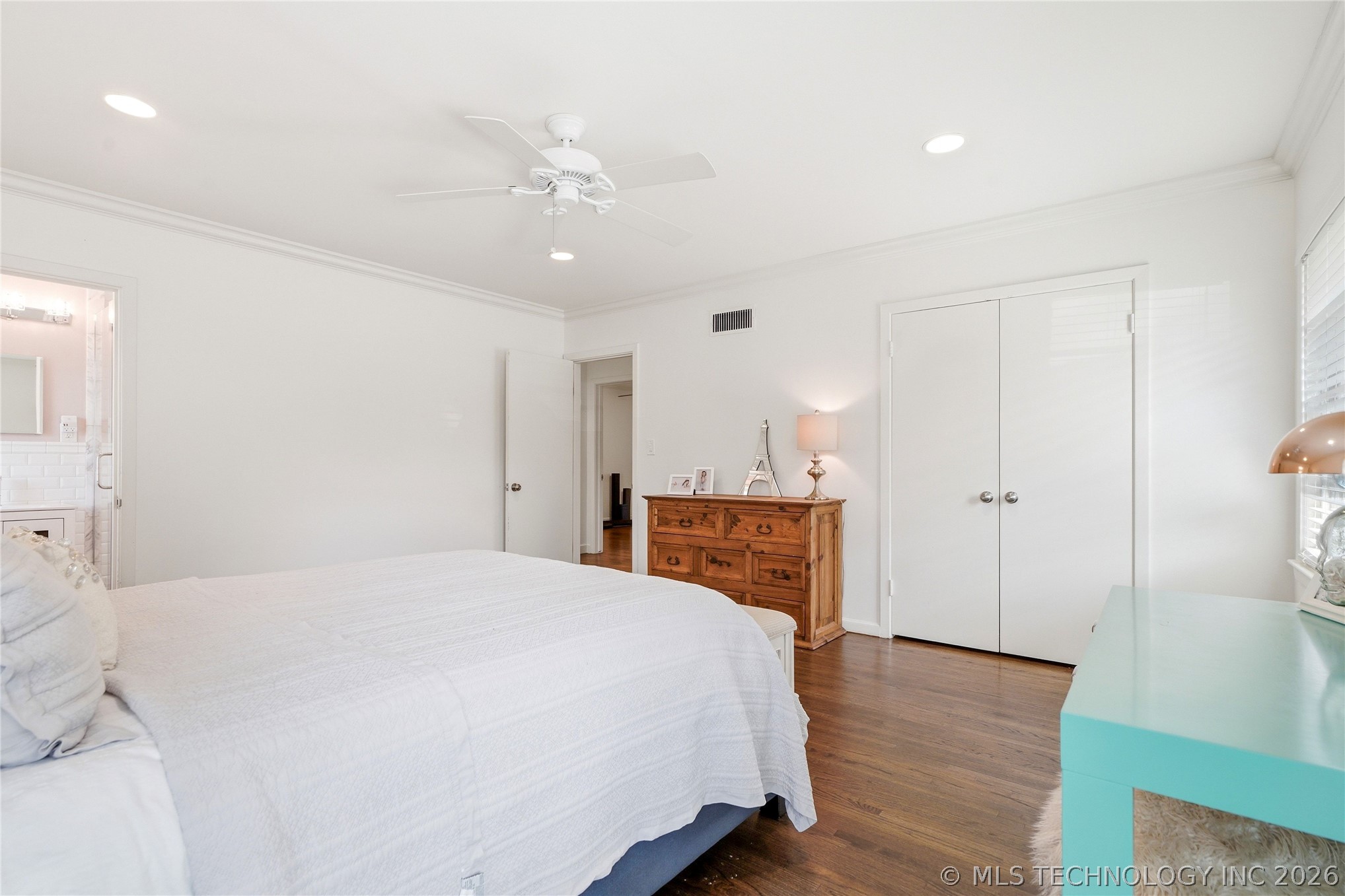 2315 S Delaware Place Property Photo 43