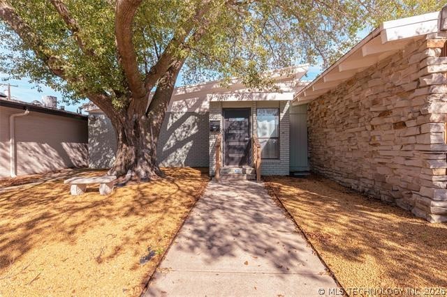 1001 15th NW Property Photo 1