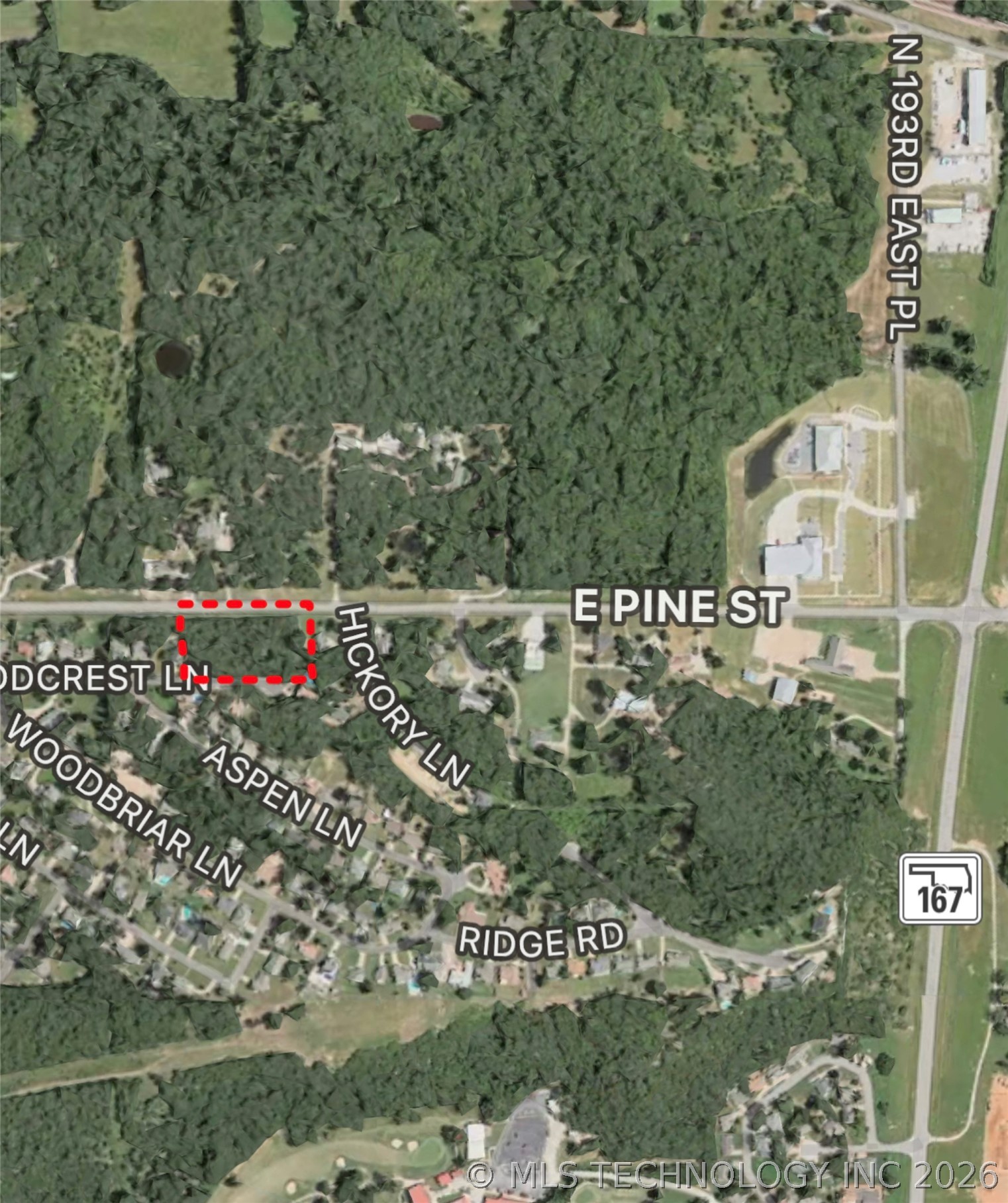 E Woodcrest Lane Property Photo 3