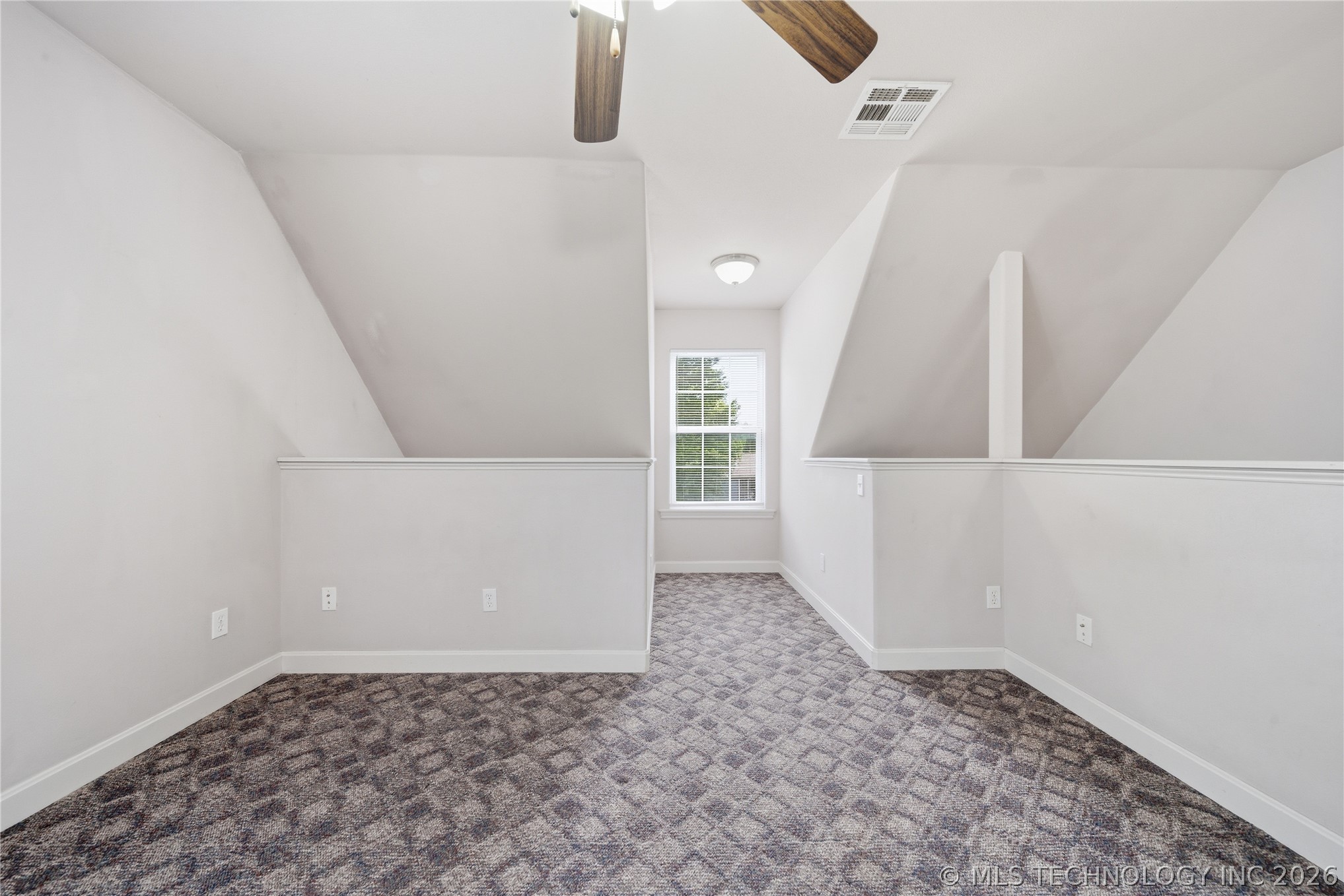 310 York Street Property Photo 33