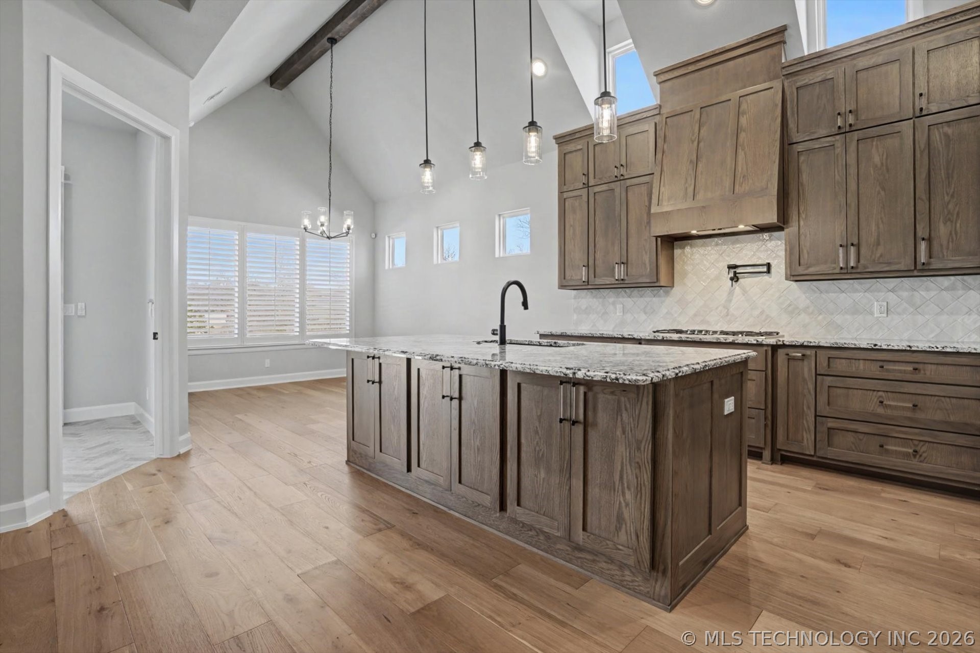 1234 N 71st Place Property Photo 10