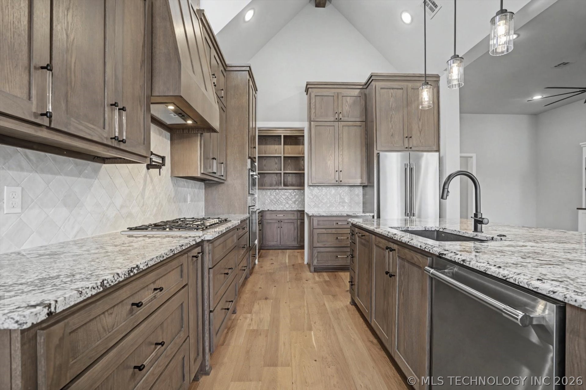 1234 N 71st Place Property Photo 14