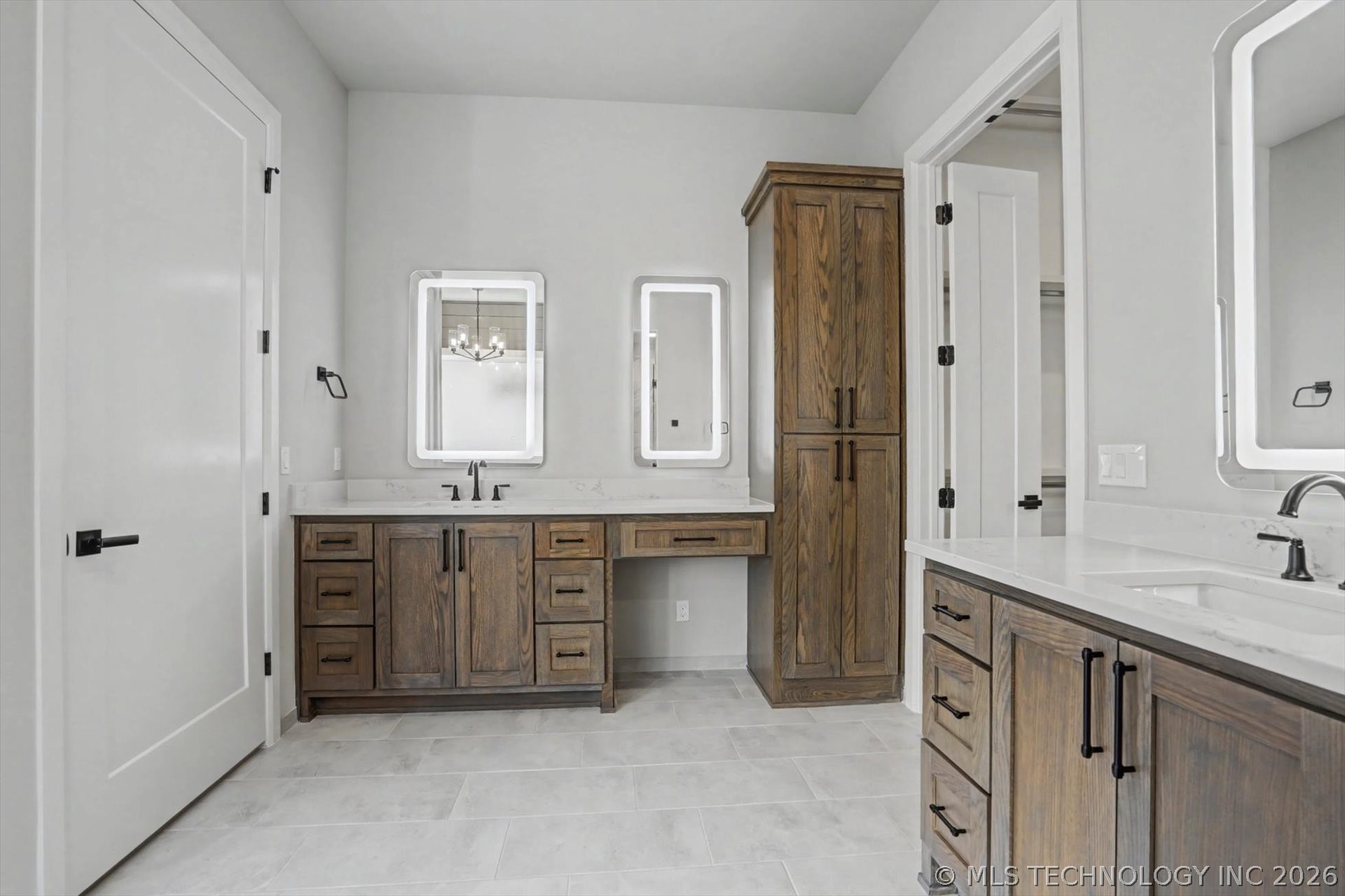 1234 N 71st Place Property Photo 29