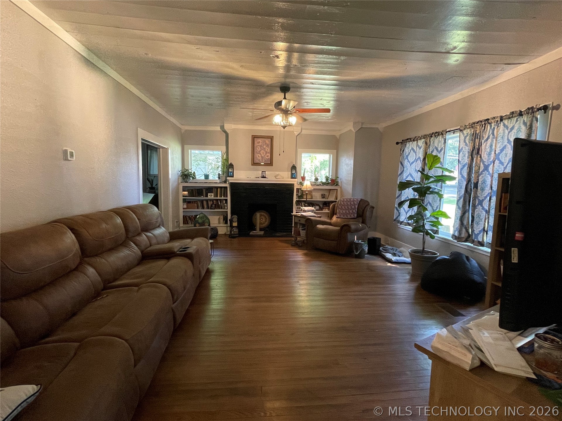307 Ne A Street Property Photo 6