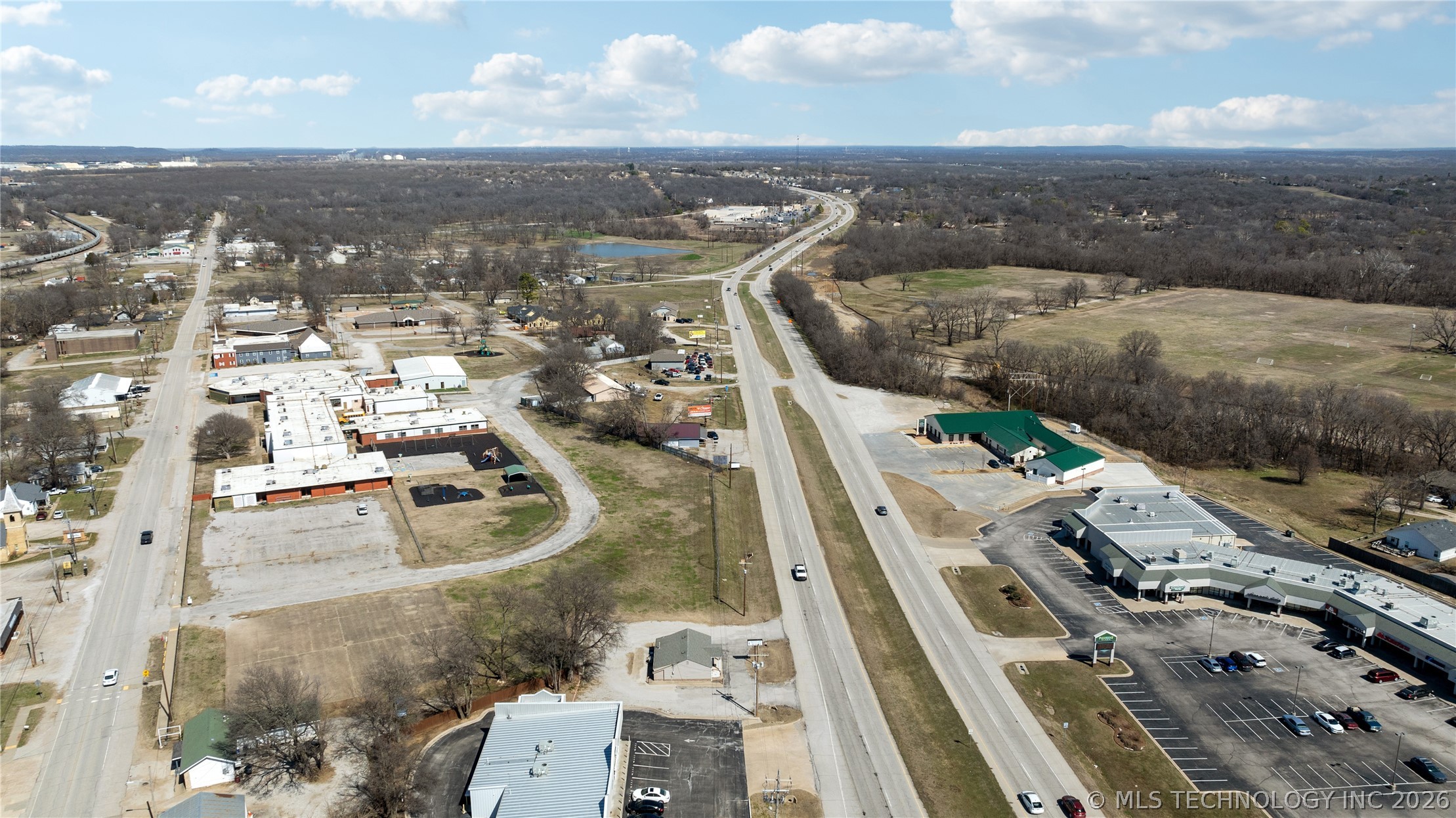 1830 N Highway 66 Route Property Photo 34