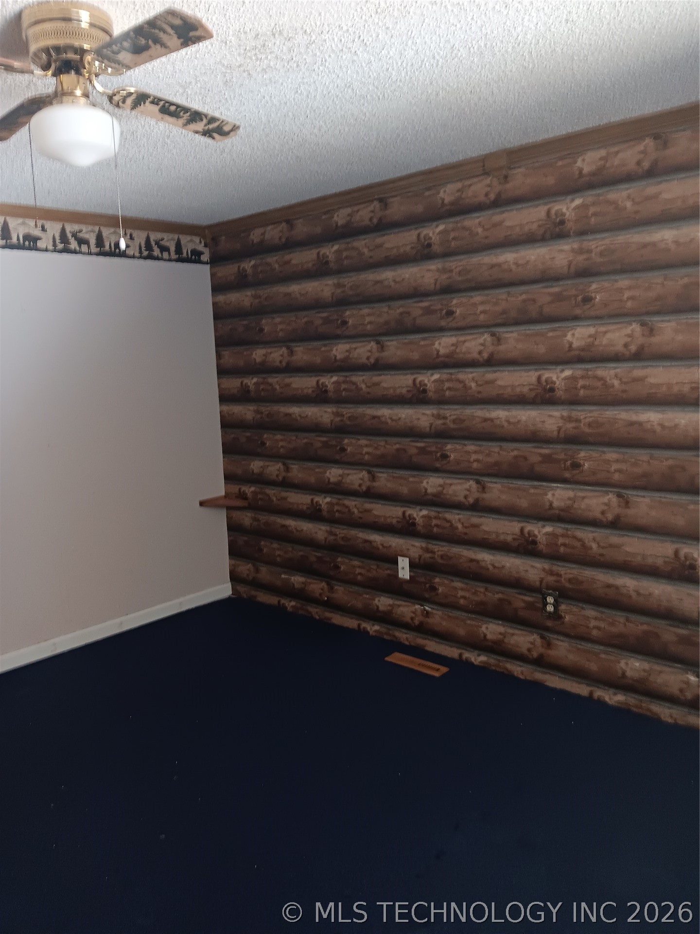 1206 N Lakeside Drive N Property Photo 6