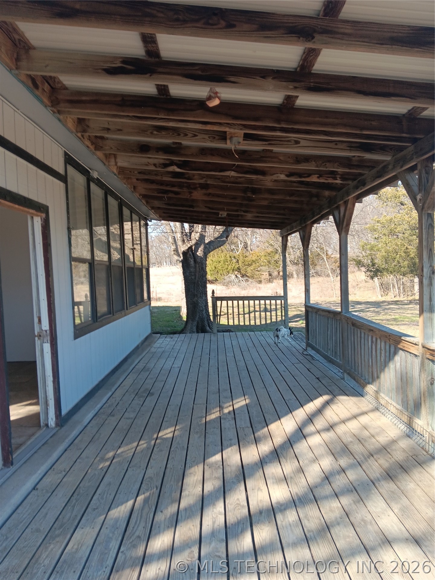 1206 N Lakeside Drive N Property Photo 8