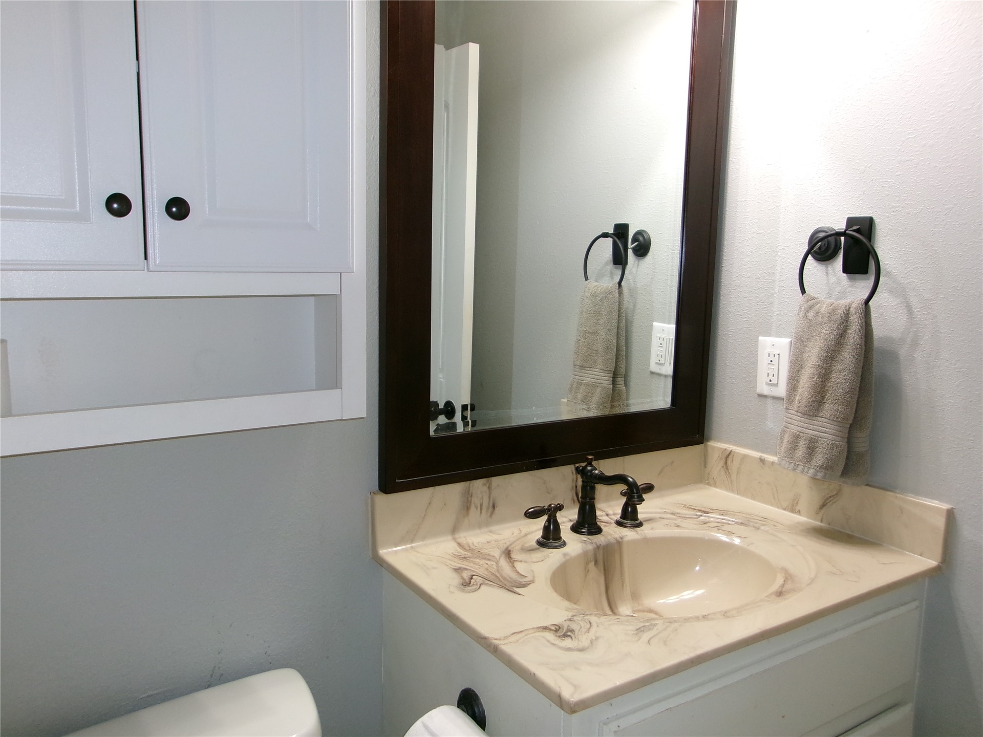 2071 E 53rd Property Photo 12