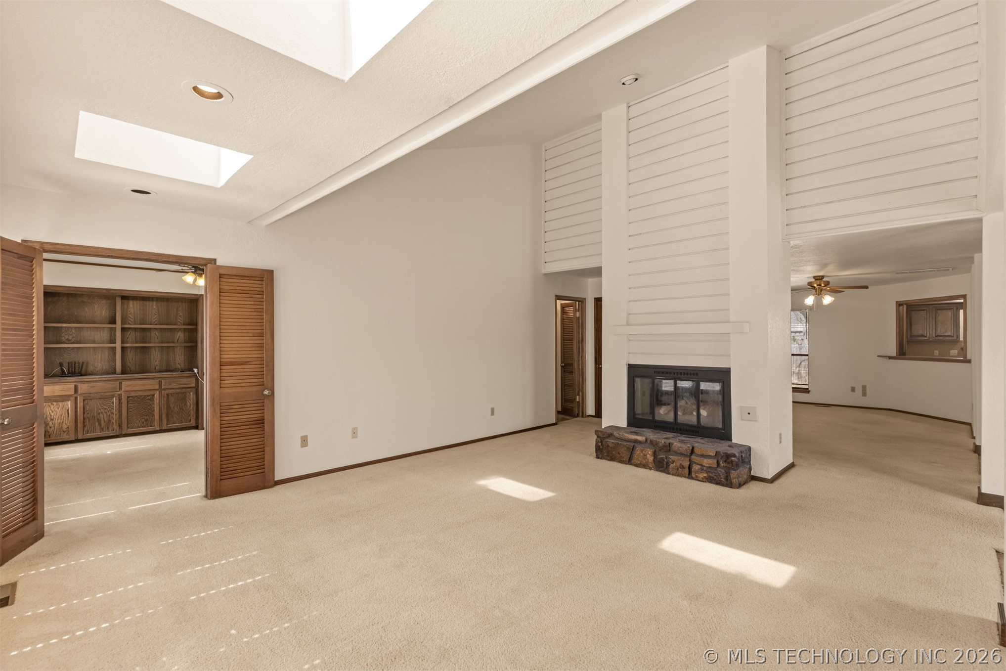 8718 S 72nd East Avenue Property Photo 17