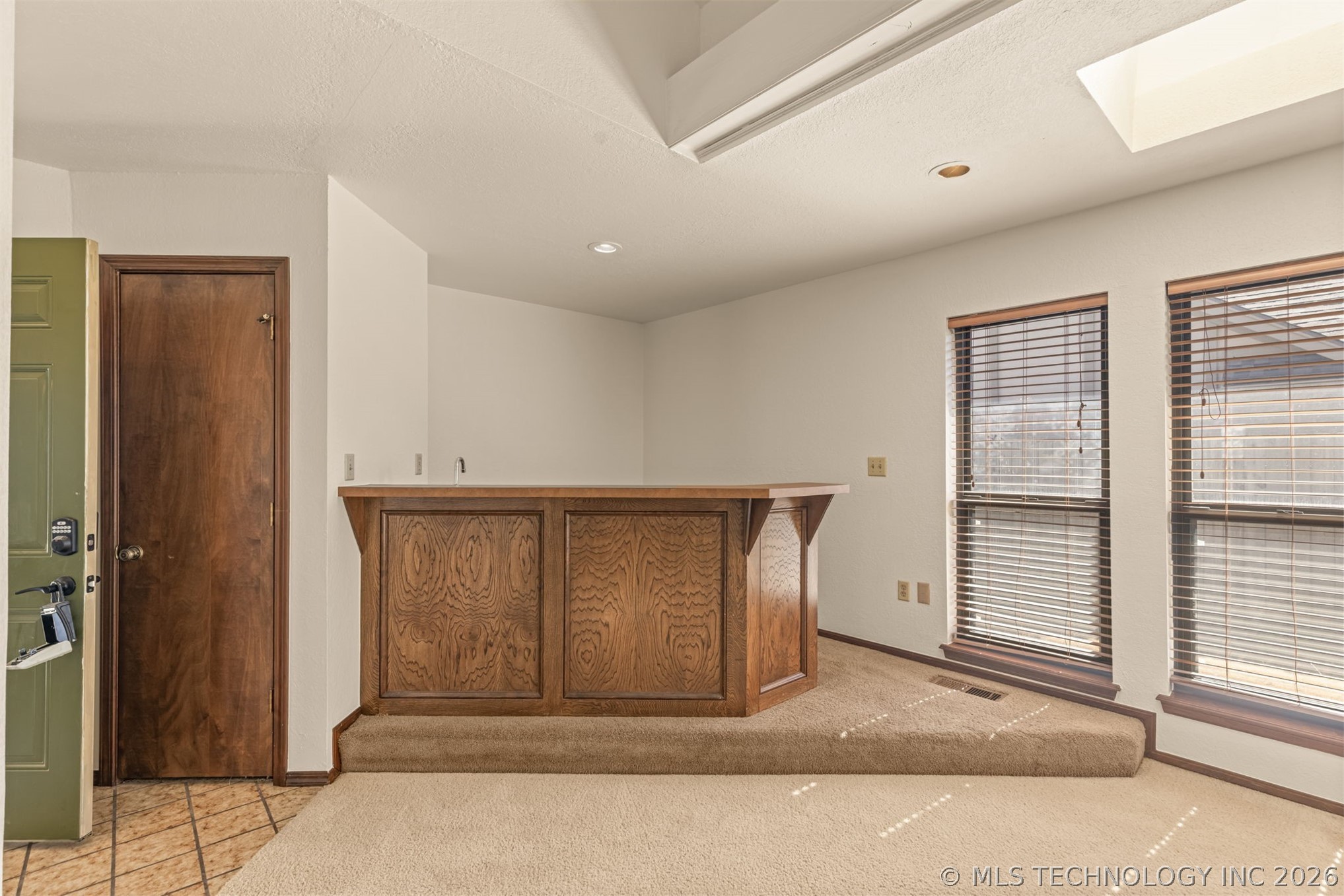 8718 S 72nd East Avenue Property Photo 19