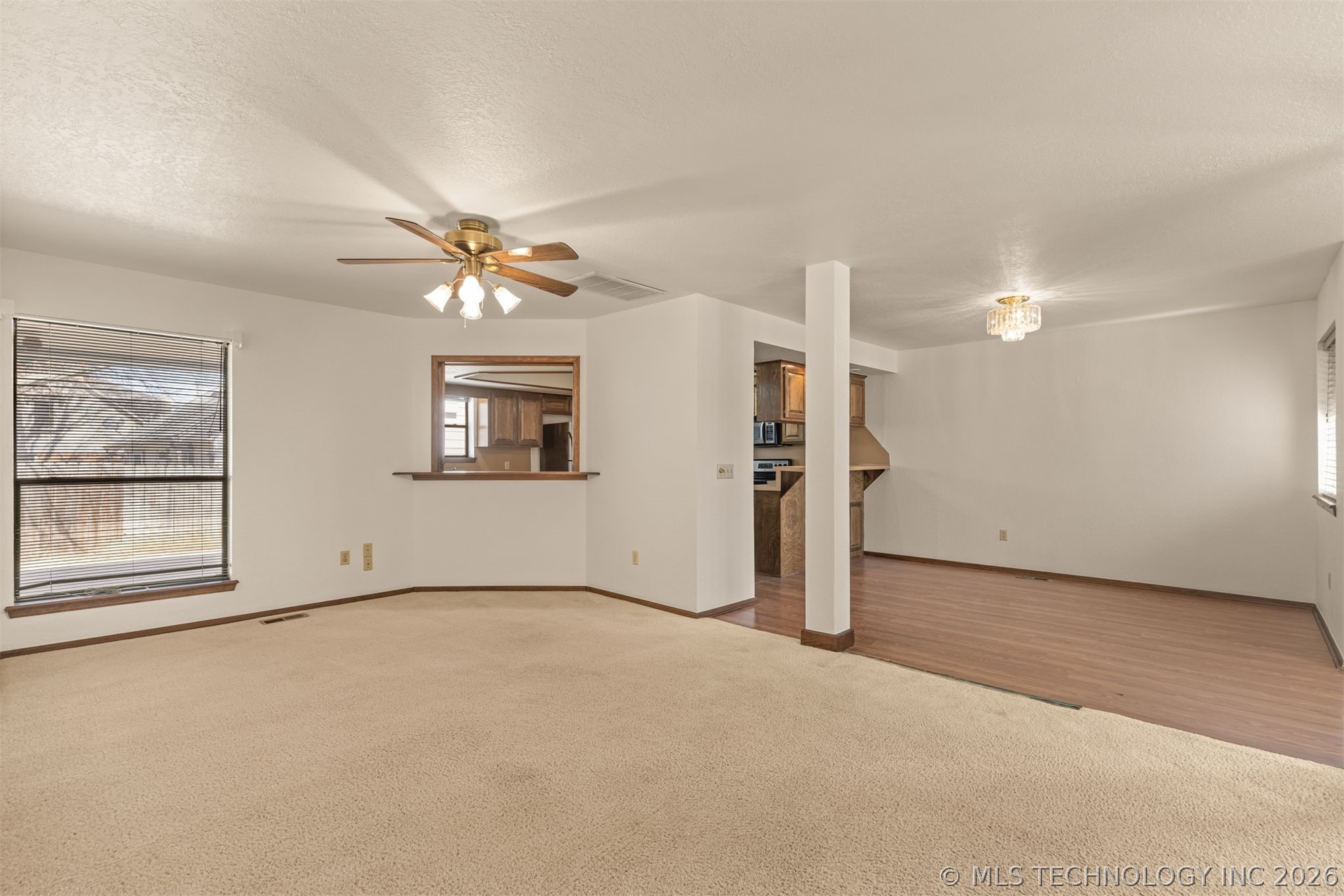 8718 S 72nd East Avenue Property Photo 26