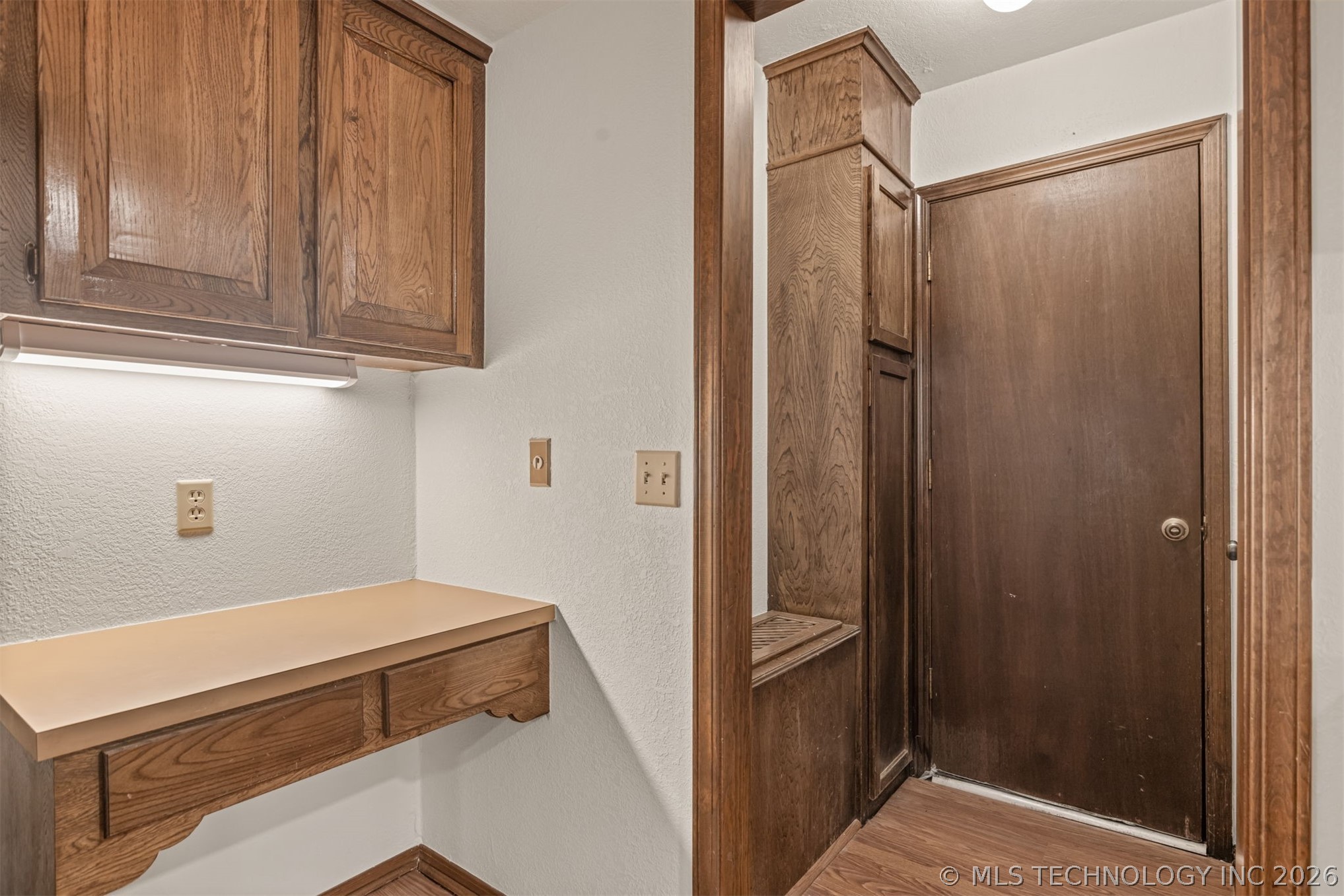 8718 S 72nd East Avenue Property Photo 40