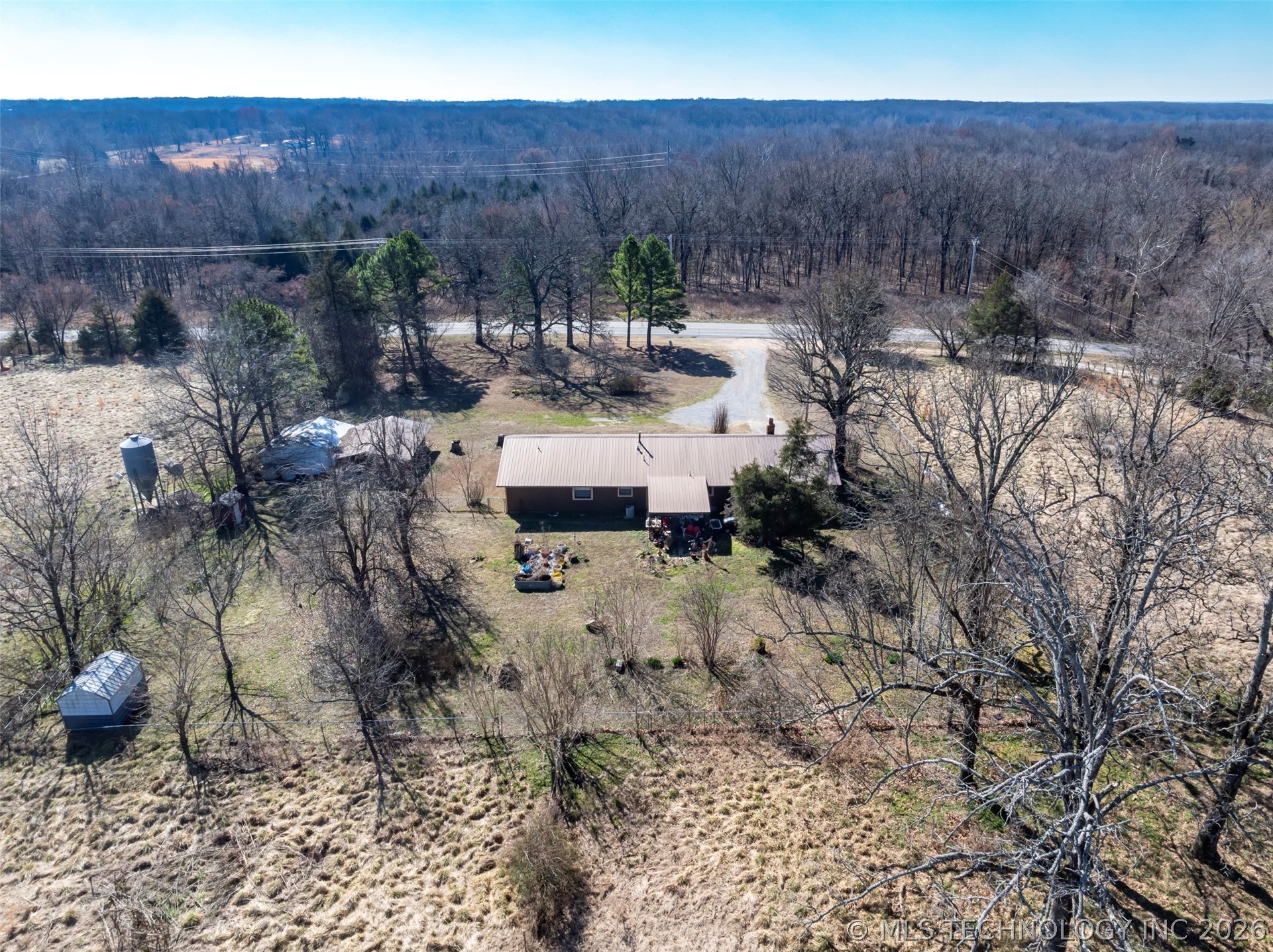11886 412 Highway Property Photo 13