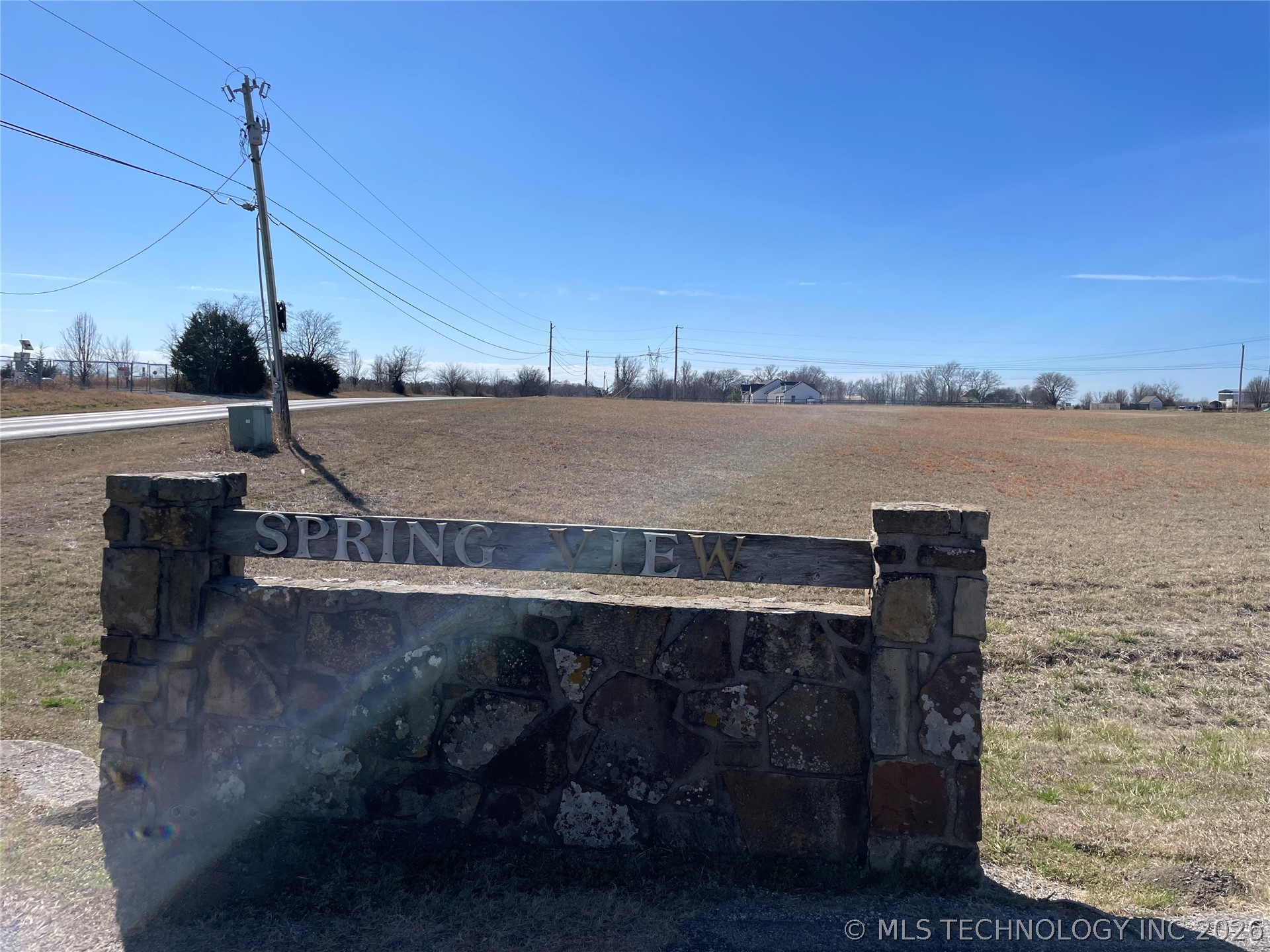 Memorial Road Property Photo 4