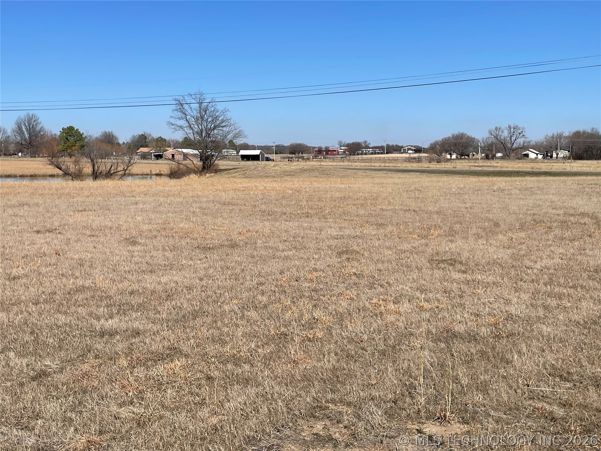 Memorial Road Property Photo 7