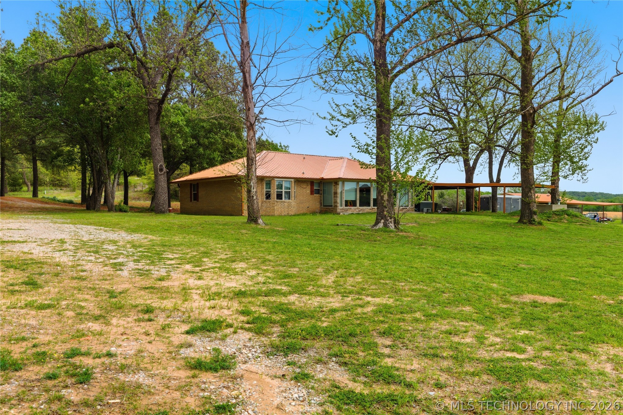 36474 E 1470 Property Photo 5
