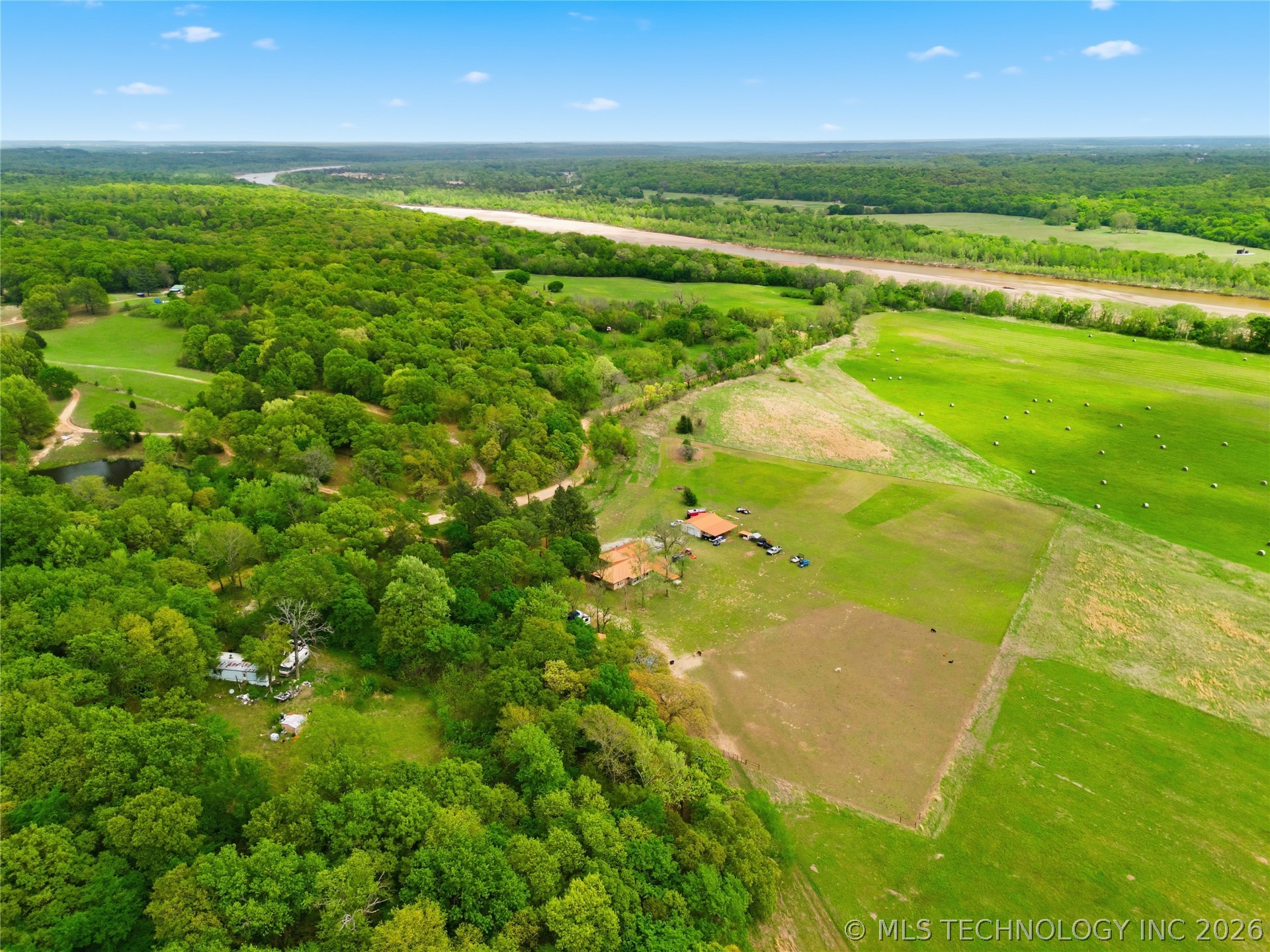 36474 E 1470 Property Photo 9
