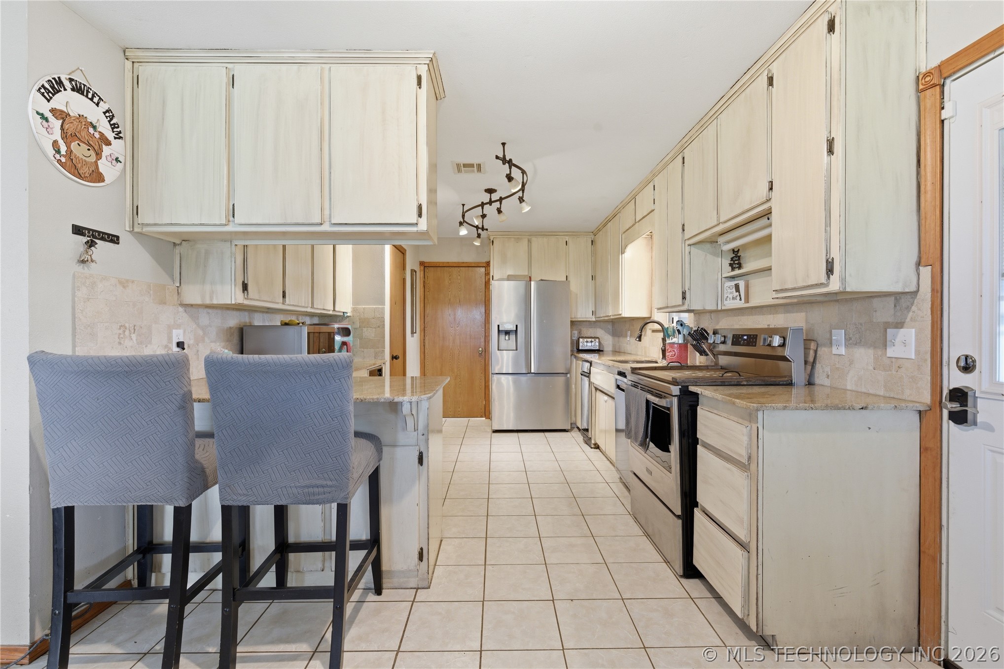 36474 E 1470 Property Photo 15