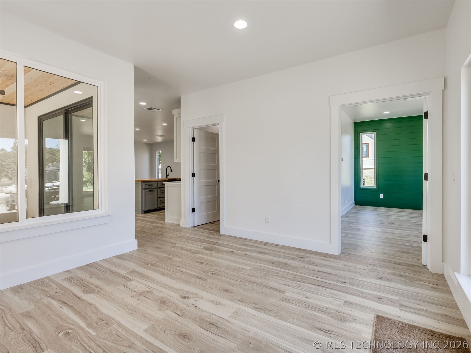 116771 S 4299 Loop Property Photo 10