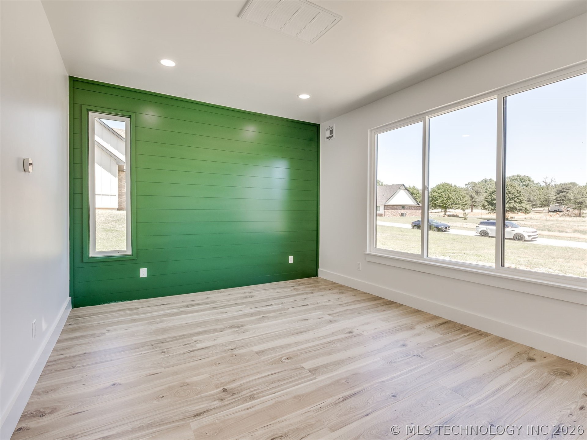 116771 S 4299 Loop Property Photo 13